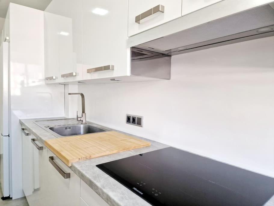 Sunrise On Spain Street Apartment Estepona