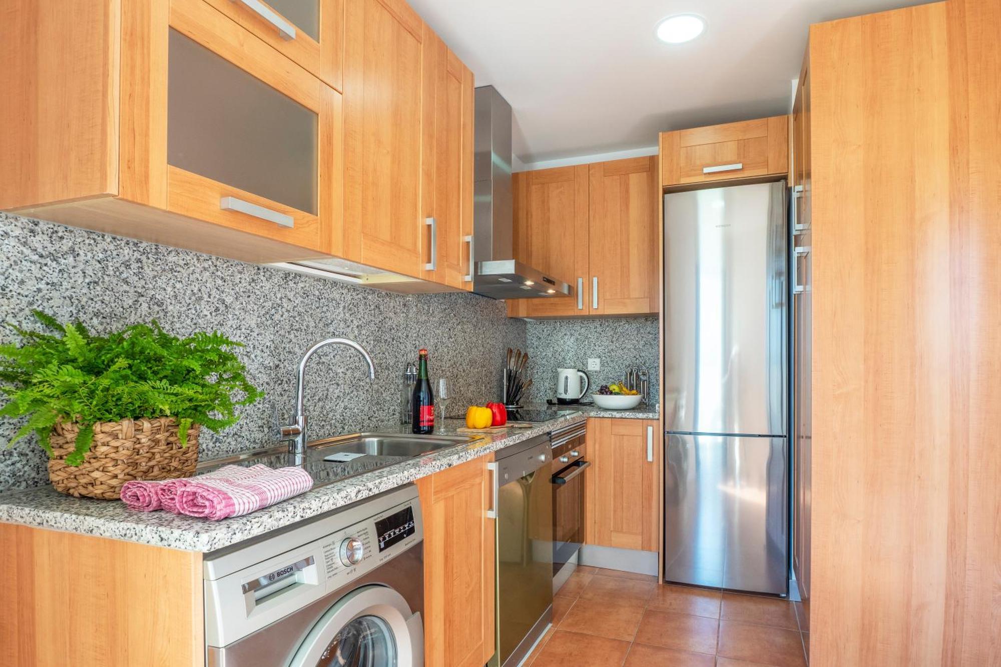 Sunset Golf Groundfloor Pool - Happy Apartamento *