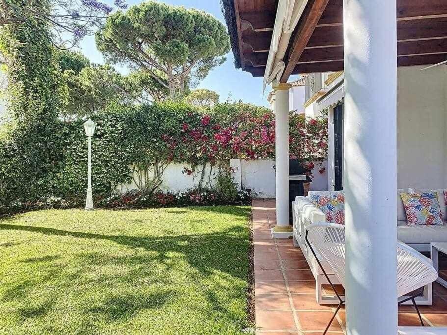 Townhouse For 7 People With Private Garden 10 Min From Puerto Banus Apartment Estepona