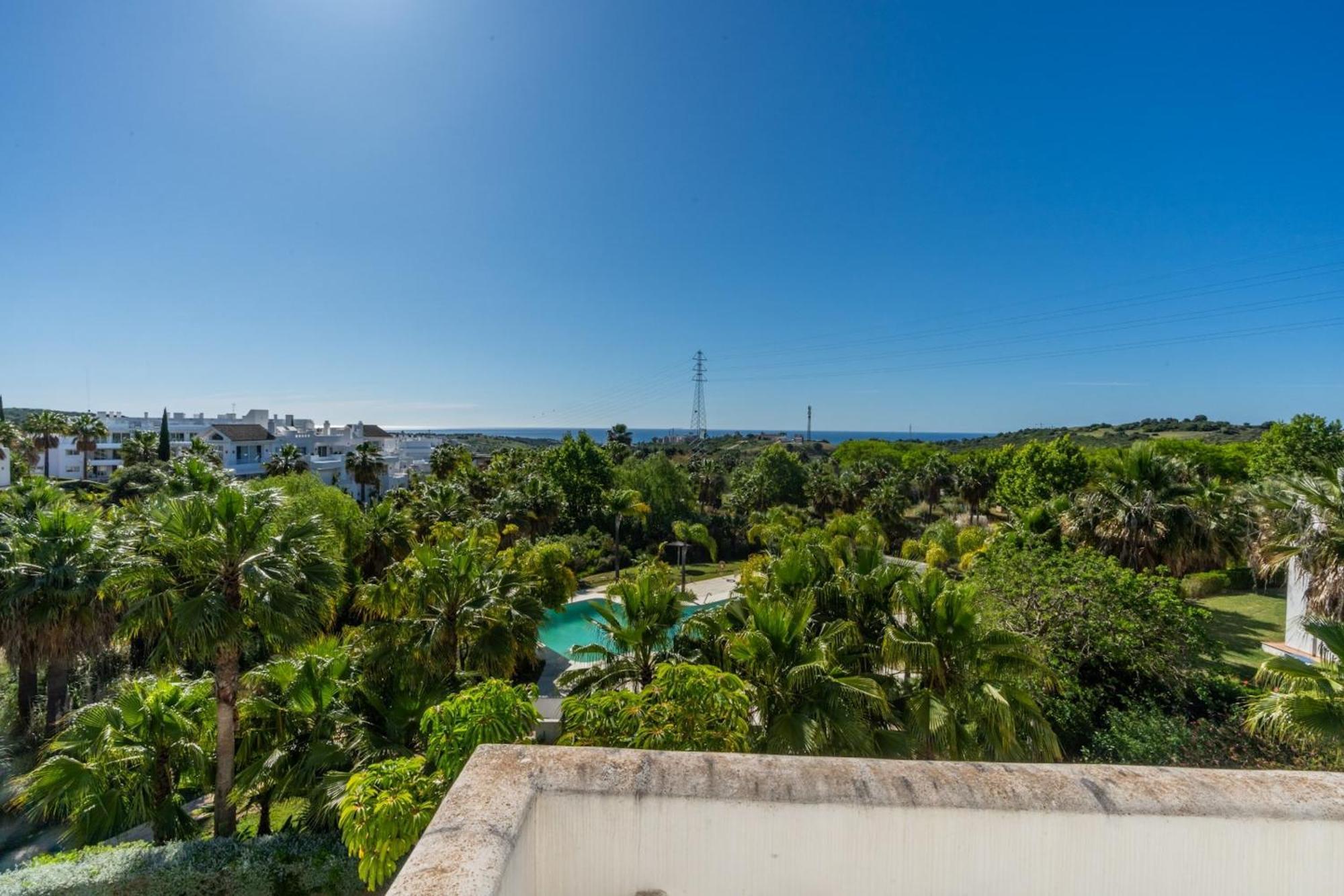 Al-321 Penthouse 3 Bedrooms Alcazaba Lagoon *