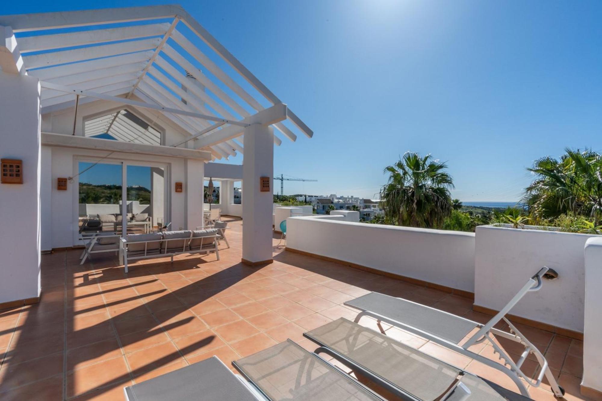Apartment Al-321 Penthouse 3 Bedrooms Alcazaba Lagoon