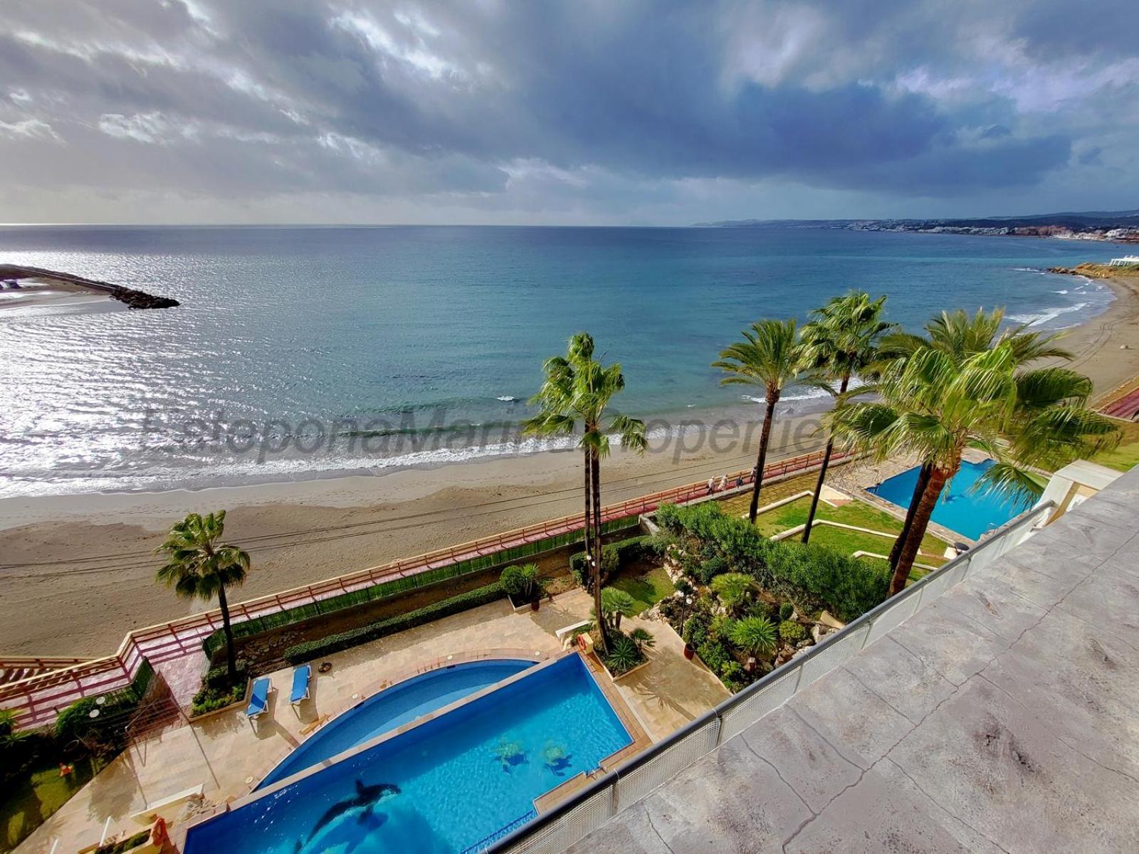 Emp 15, Large Beachside Apartment, El Coral, *