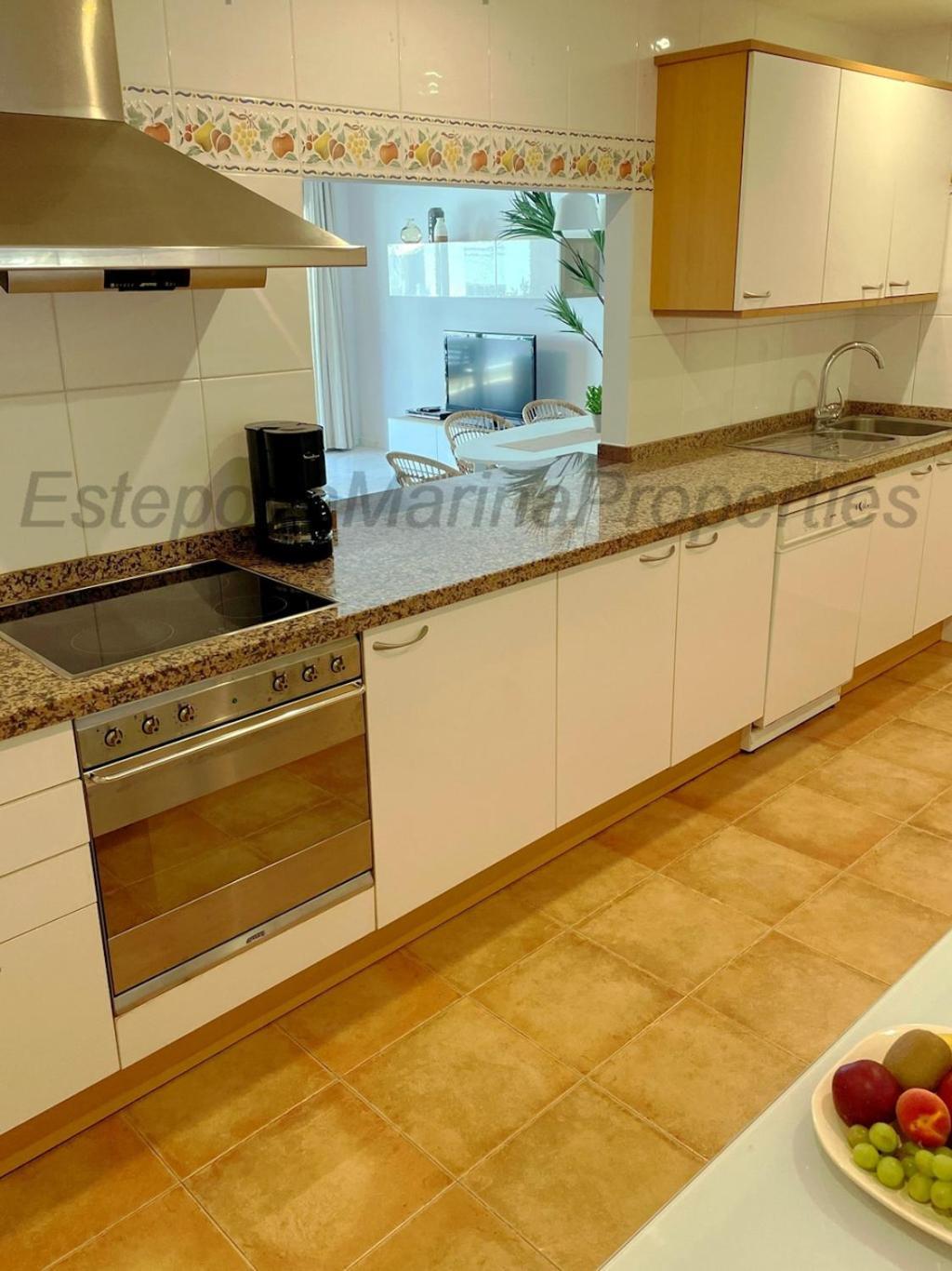 Emp 15, Large Beachside Apartment, El Coral, *