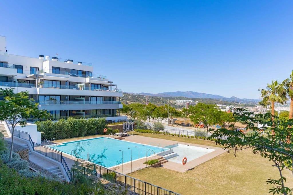 Modern With Sea View *