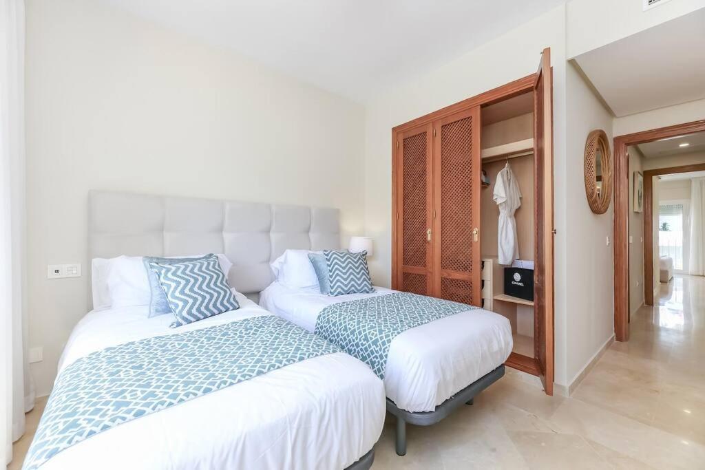 Appartement Paradise At Costalita Beachfront Rdr390 *