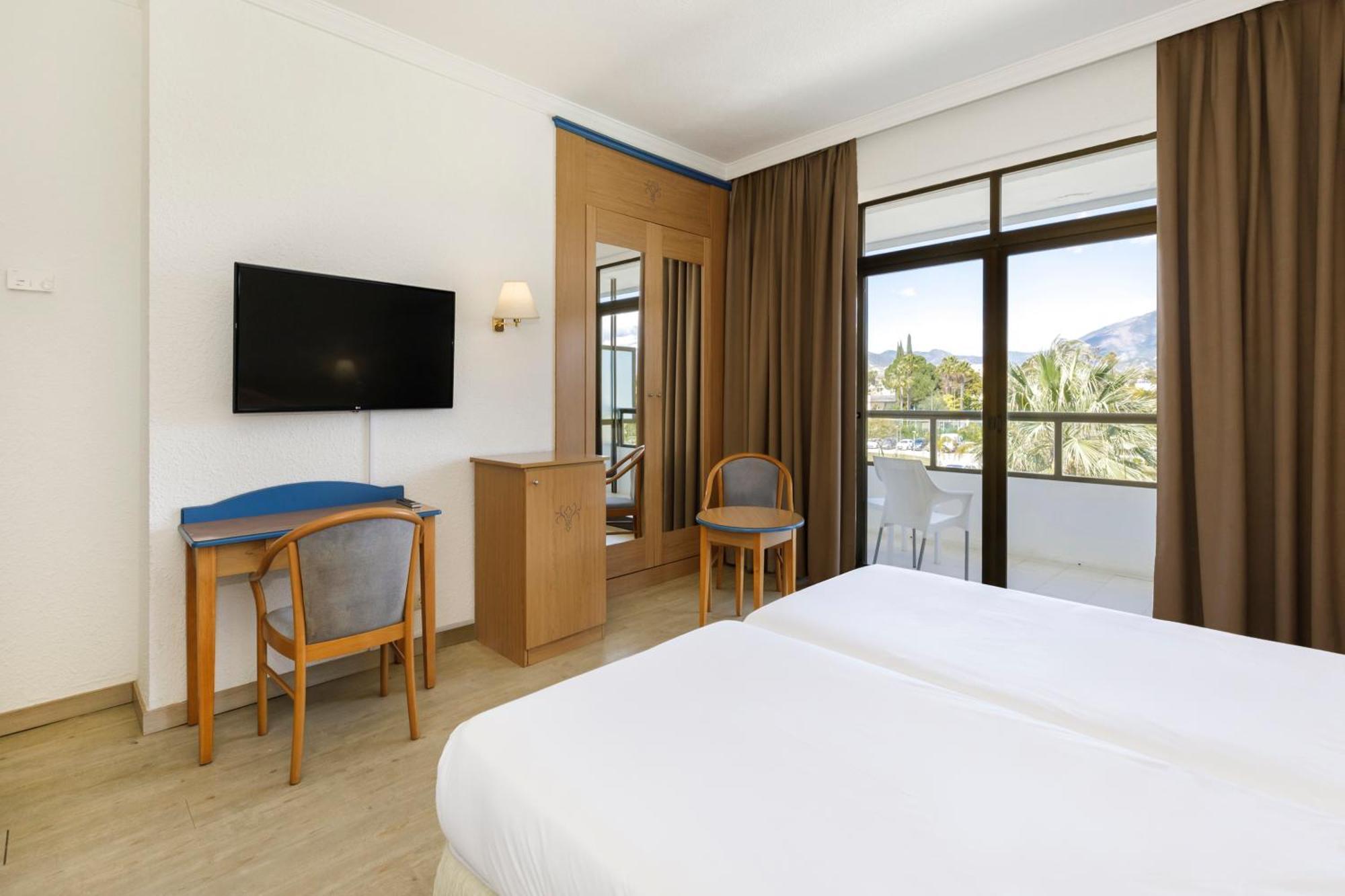 Hotel Sol Marbella Atalaya Park 4*