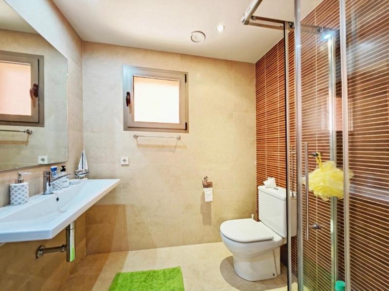 Apartment Seaview Penthouse In New Golden Mile Estepona