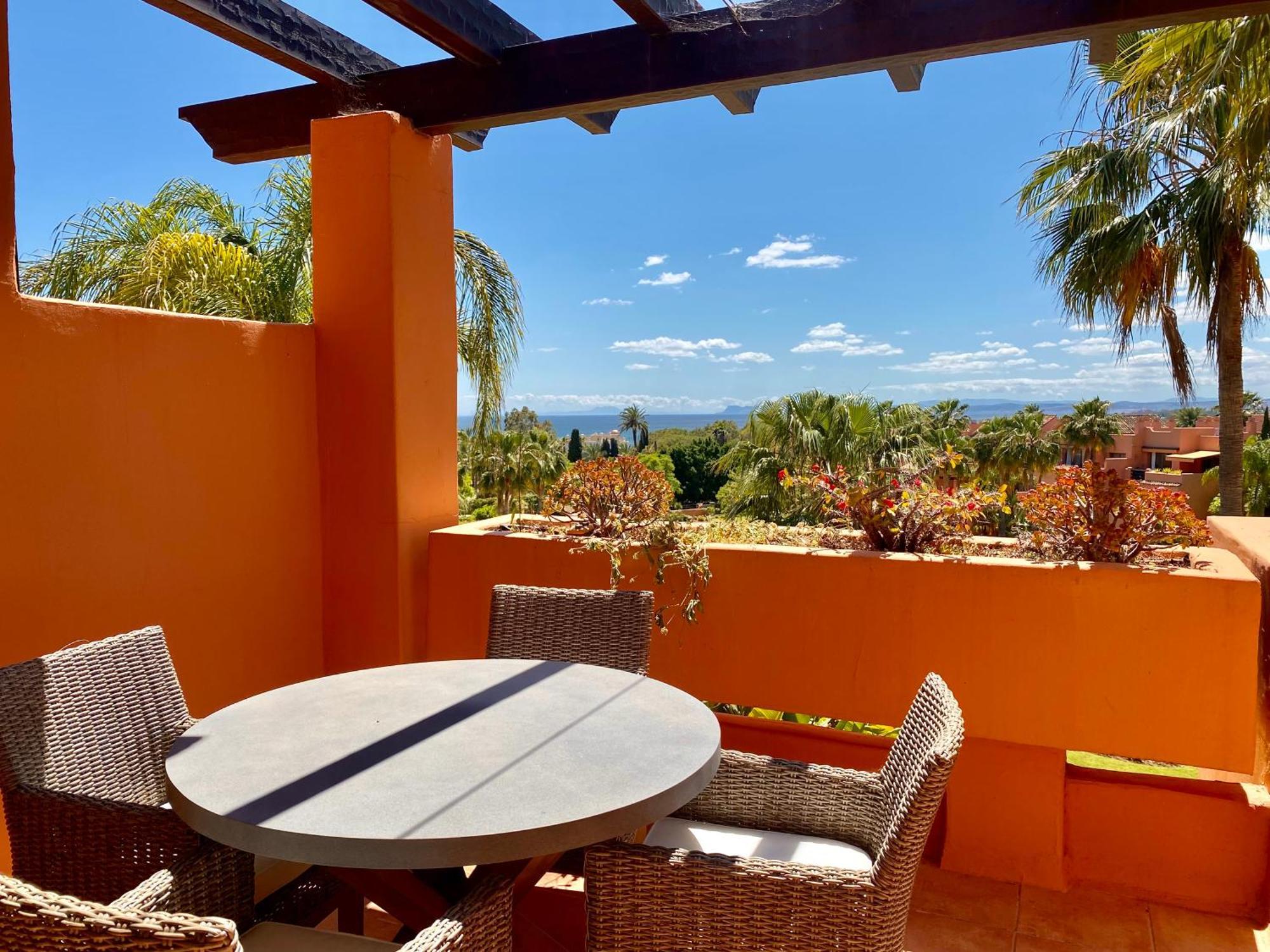 Apartment Seaview Penthouse In New Golden Mile