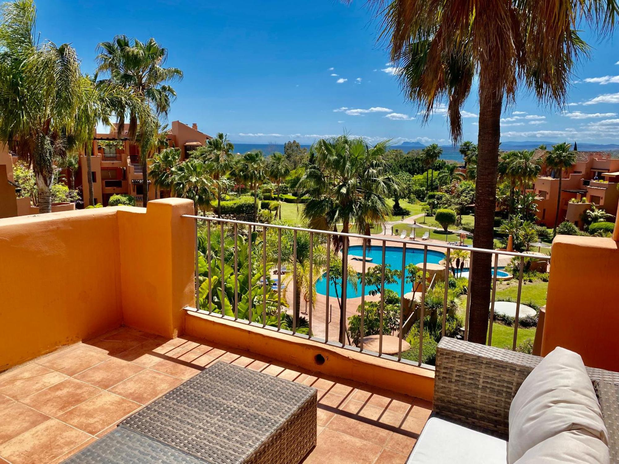 Seaview Penthouse In New Golden Mile * Estepona