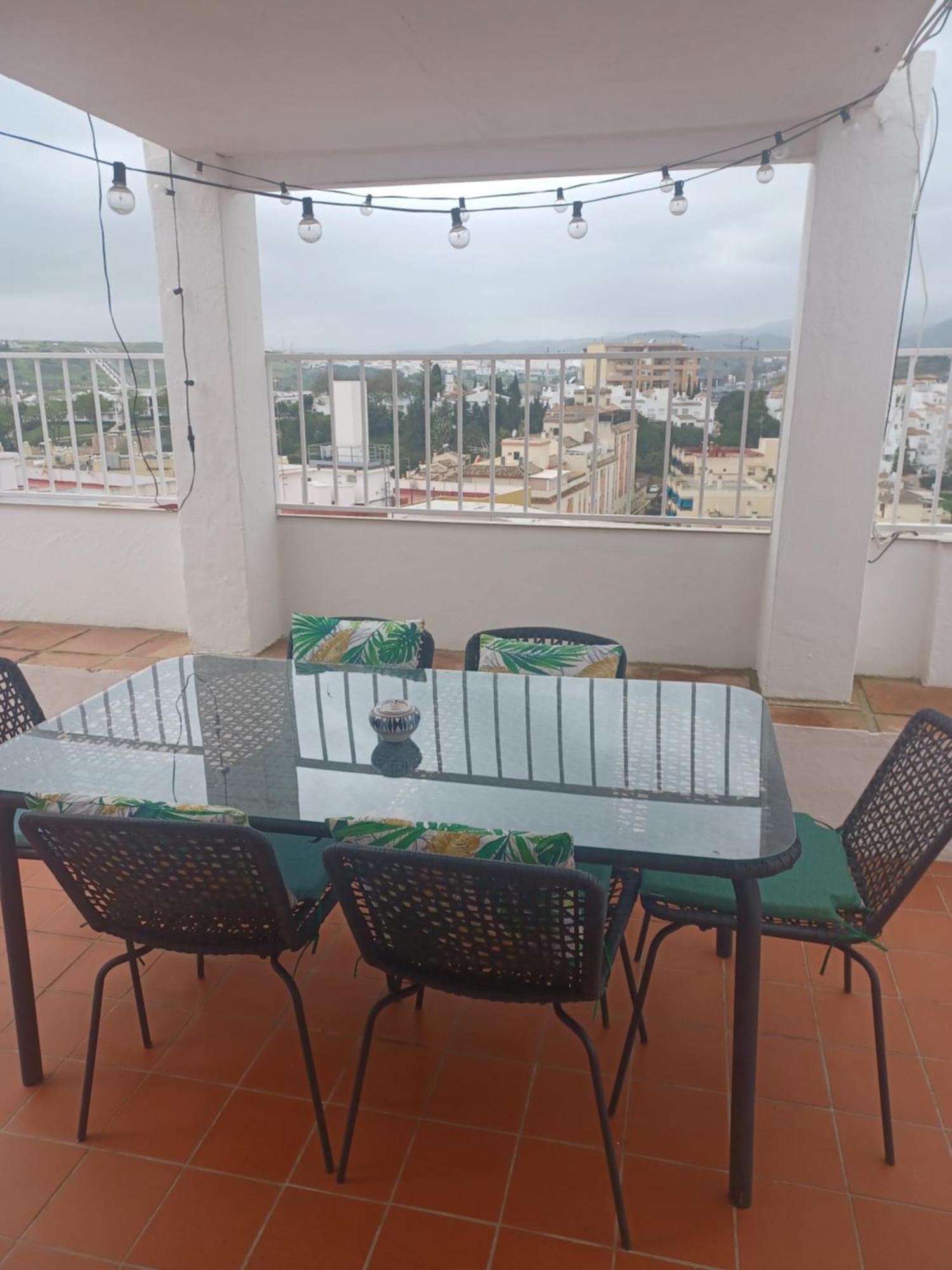 Atico En Estepona, Malaga
