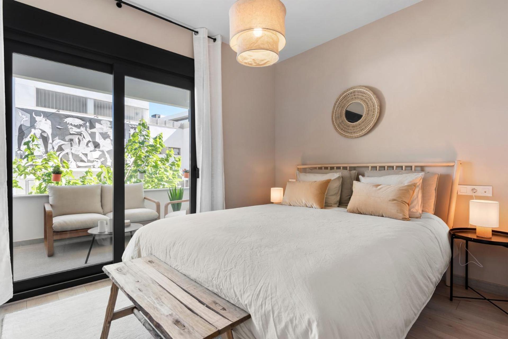 Brand New Chic - City, Pool & Apartment Estepona