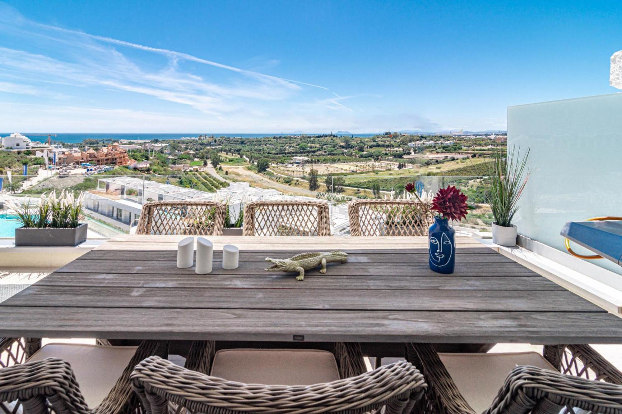Ov21b - Bright And Modern 3 Bedroom Apartment *