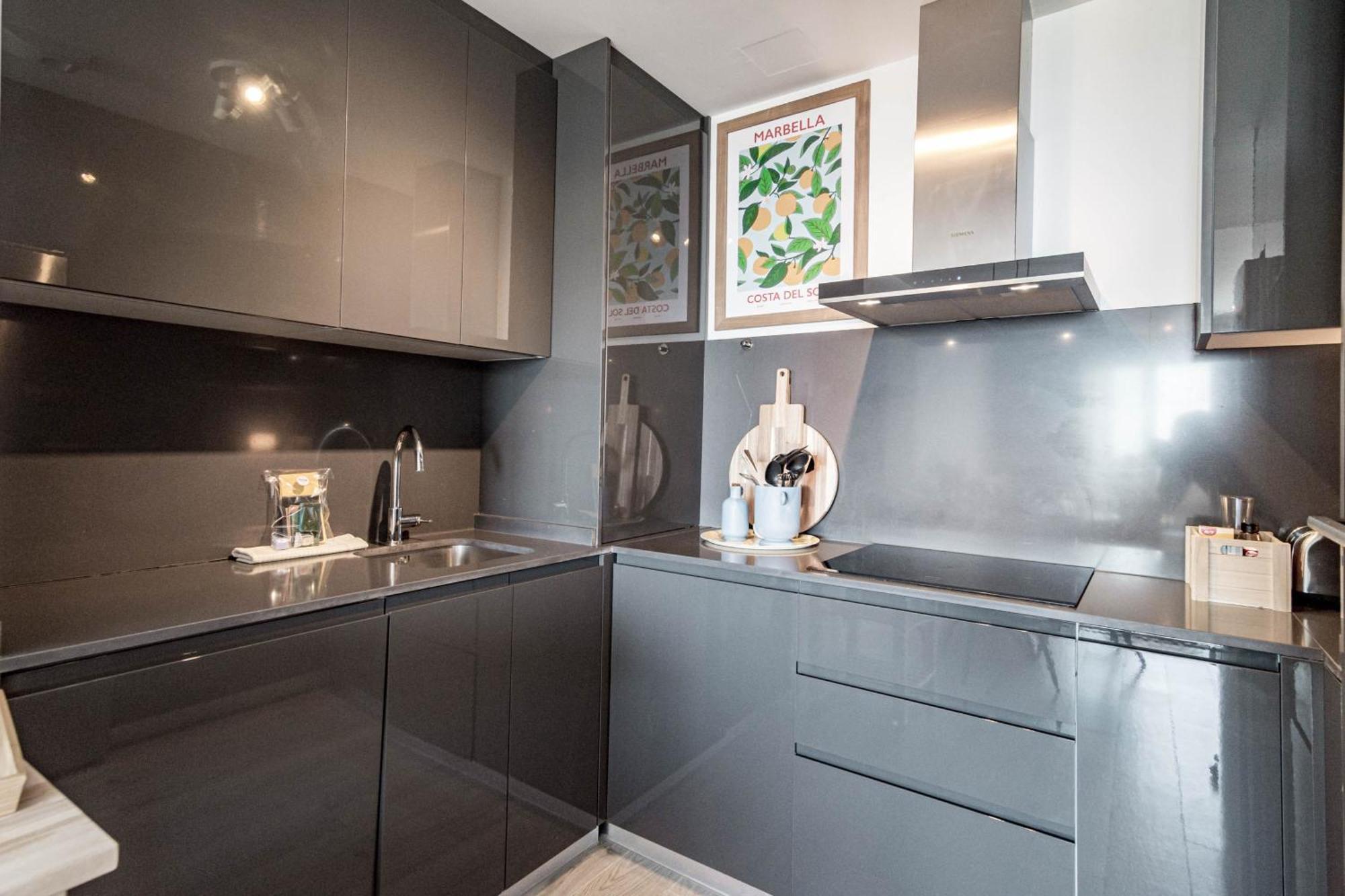 Ov21b - Bright And Modern 3 Bedroom Estepona