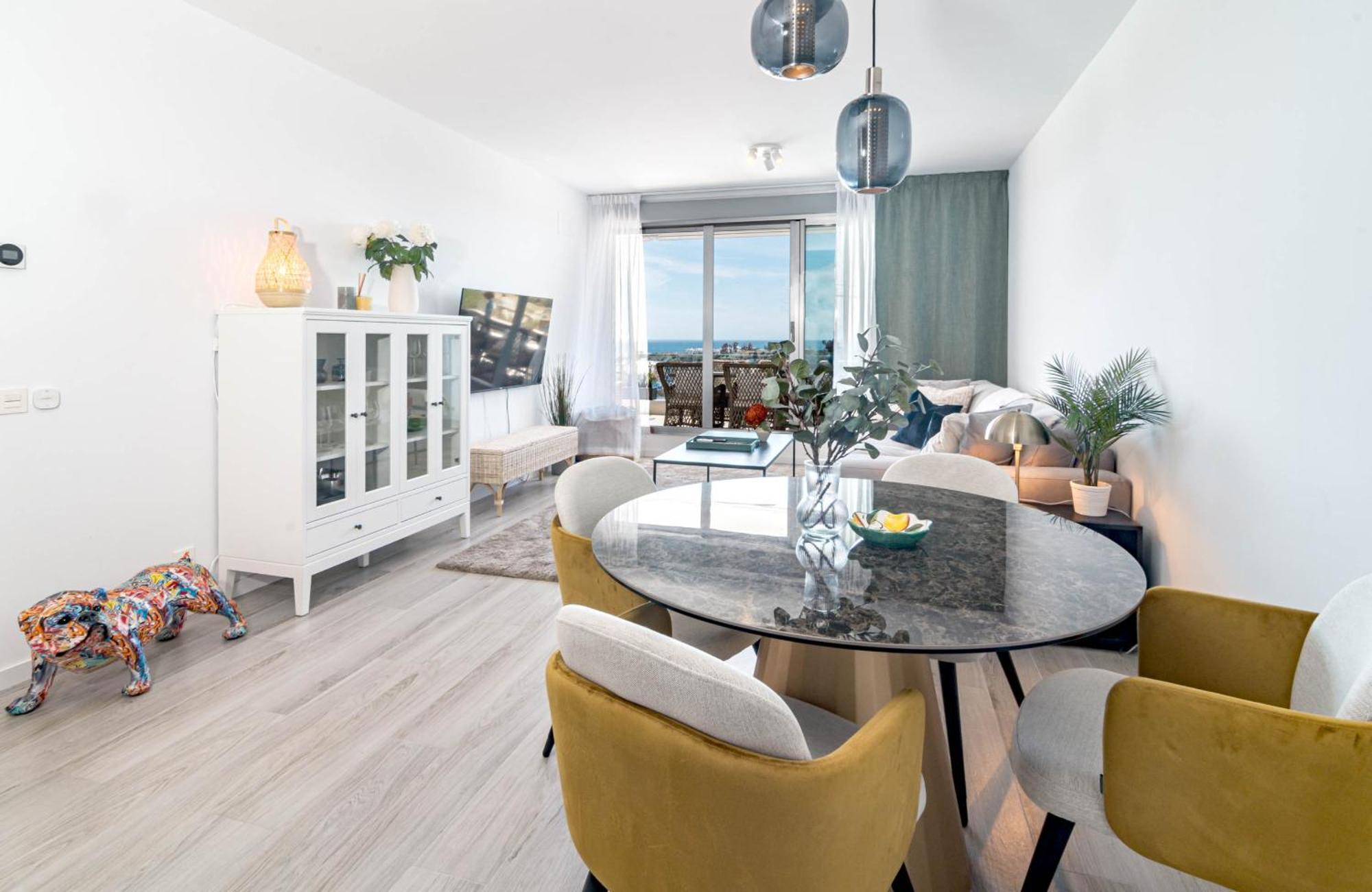Ov21b - Bright And Modern 3 Bedroom Estepona