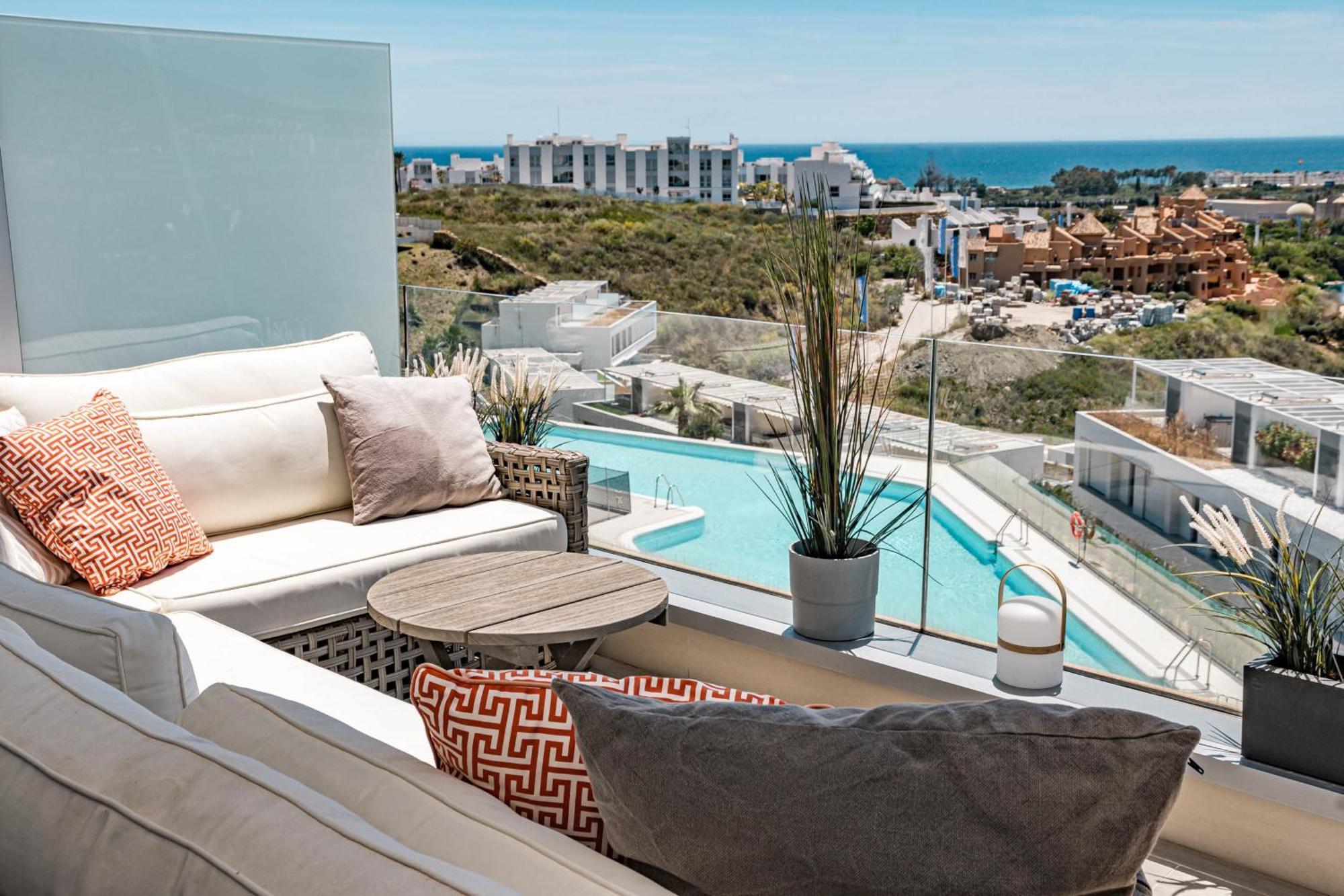 Ov21b - Bright And Modern 3 Bedroom Estepona
