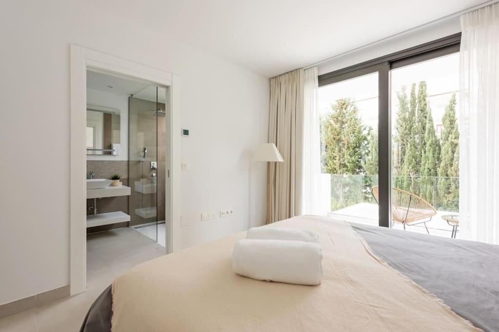 Holiday home Charming Beach Home In Estepona West *