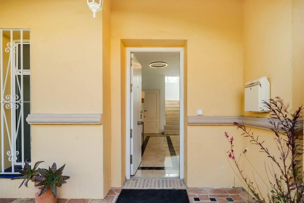 Cozy In Marbella-estepona Villa Estepona