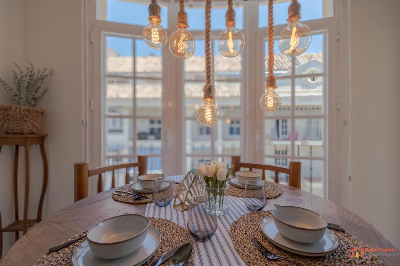 Coastal Chic Centro Apartment *