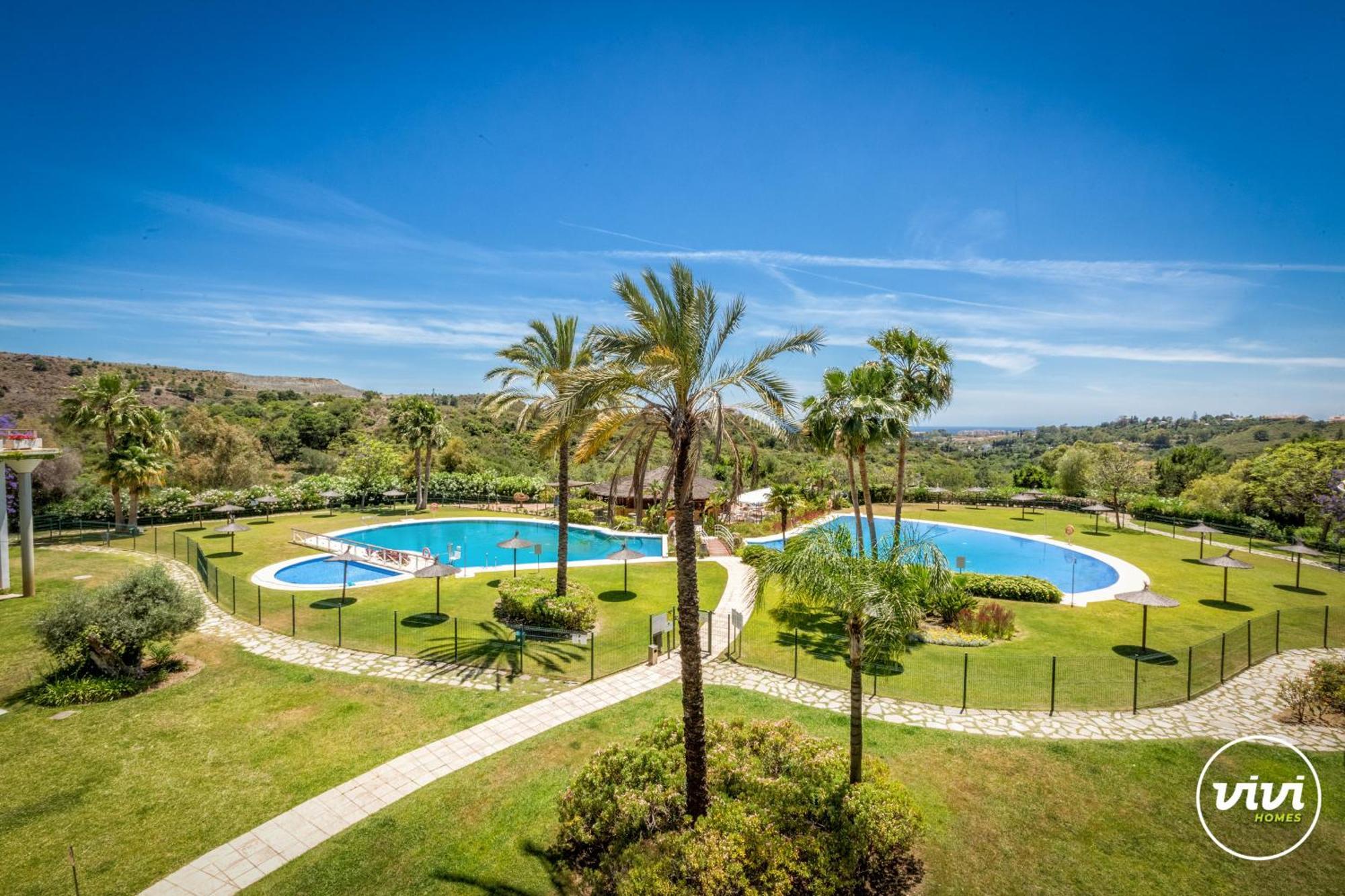 Masuti - Gym, Pool, Terrace & Garden Appartement *
