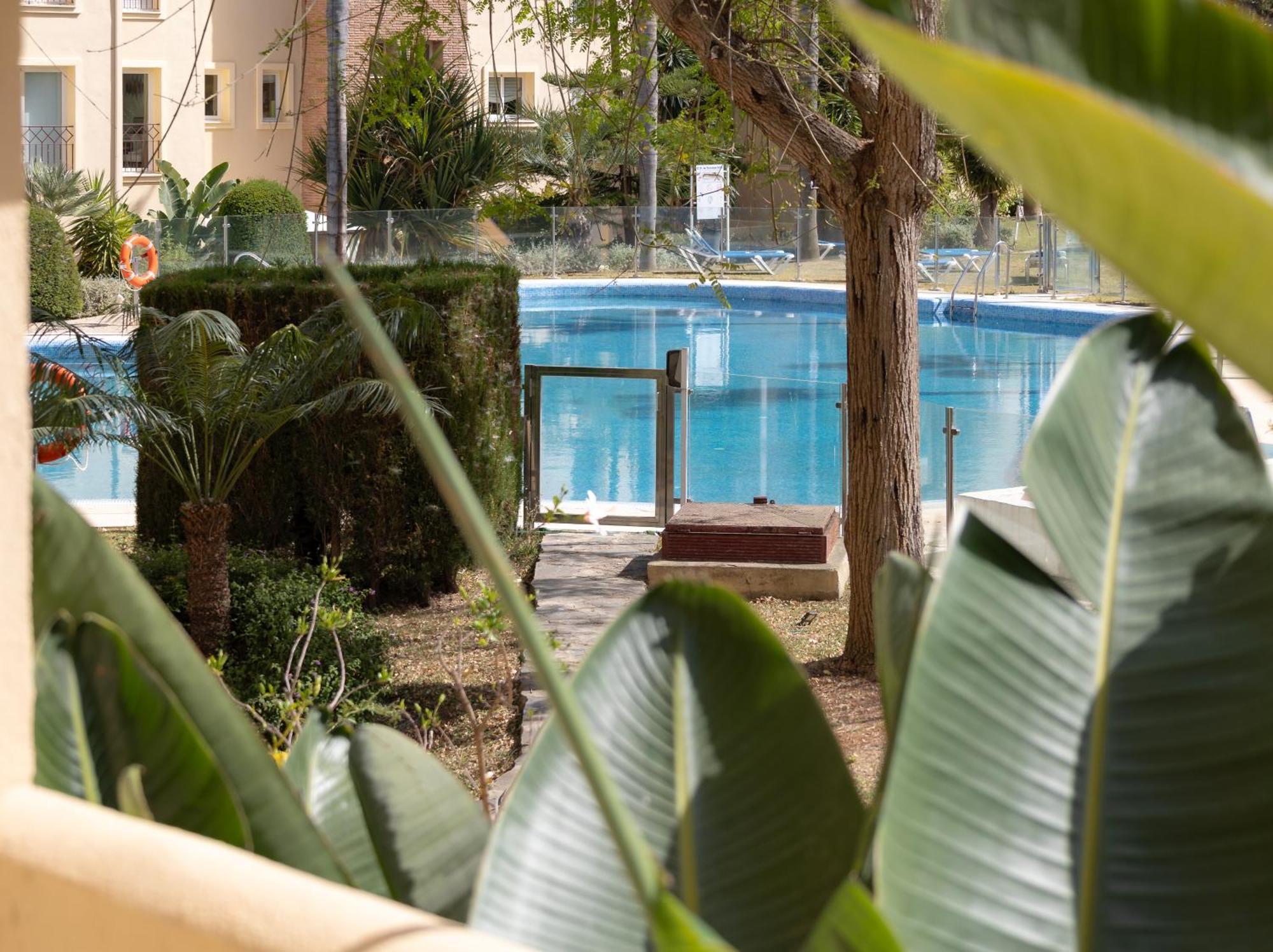 Luxury 2-br By & Golf - Toscana Hills Marbella Apartment Estepona