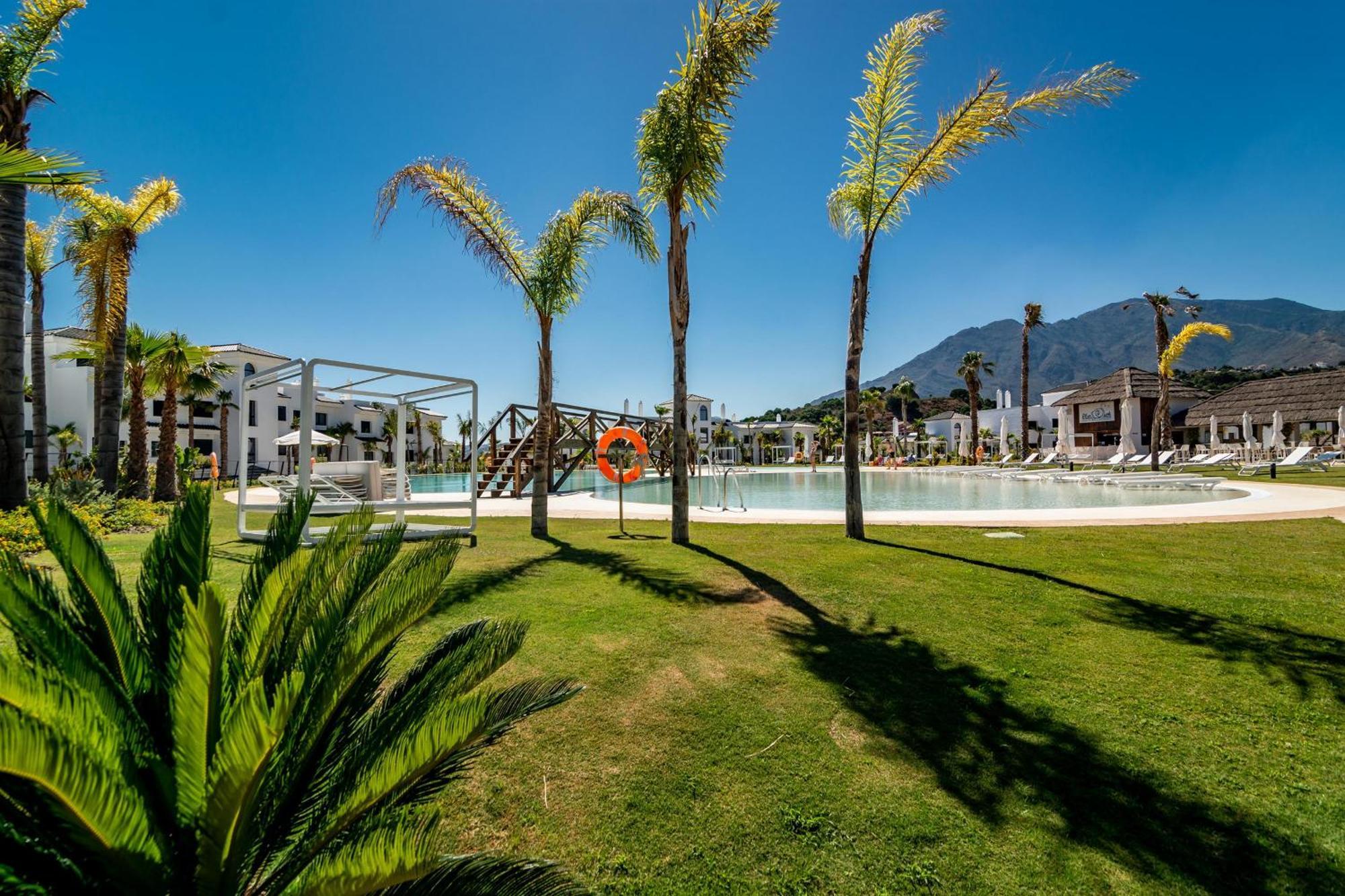 Lae91i- Stunning Family In Luxury Apartment *