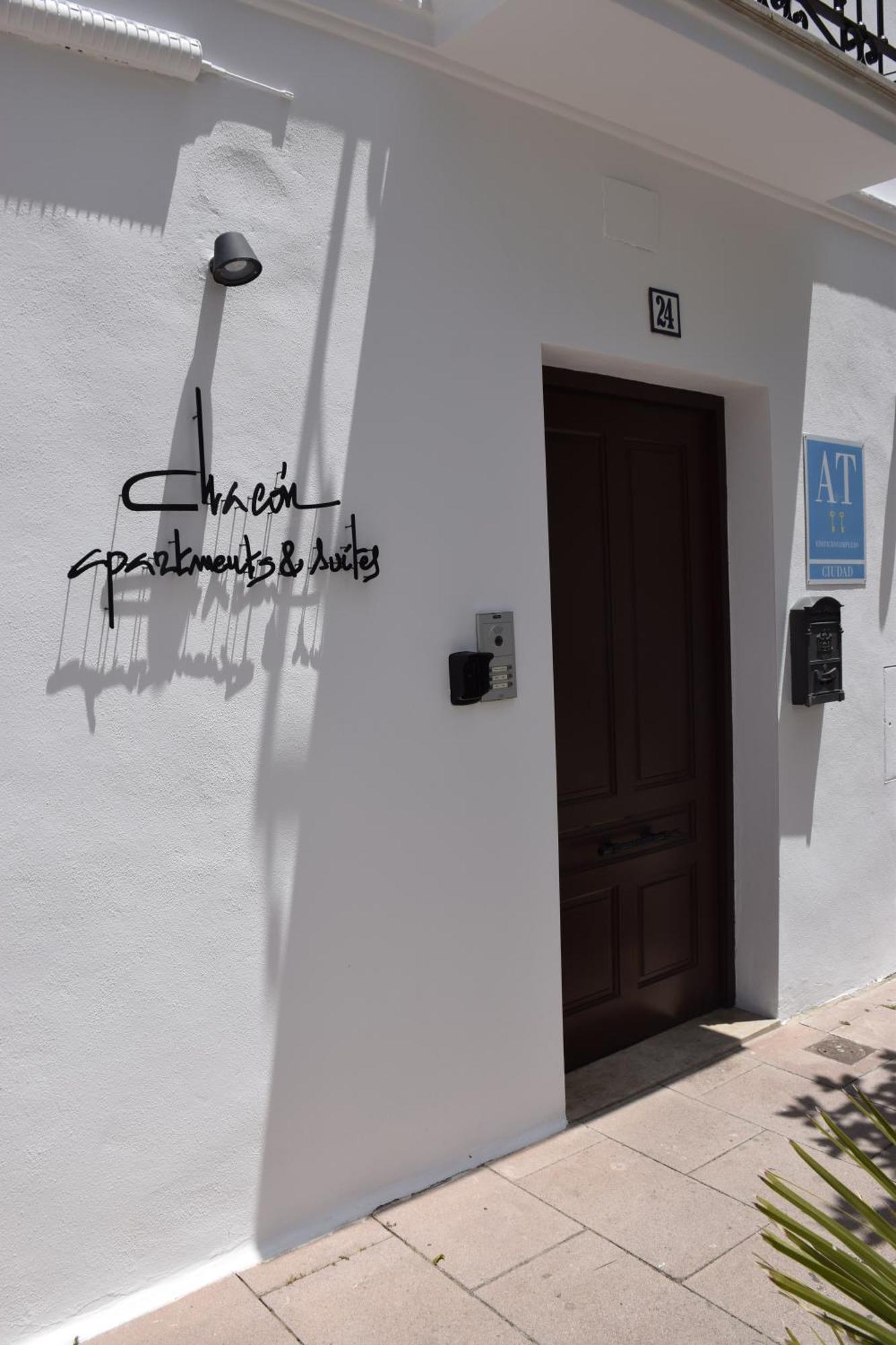 Apartment Chacon &