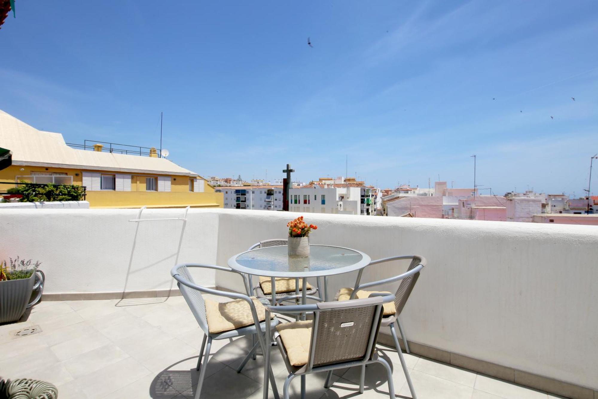 Apartment Centre Penthouse Algasol *