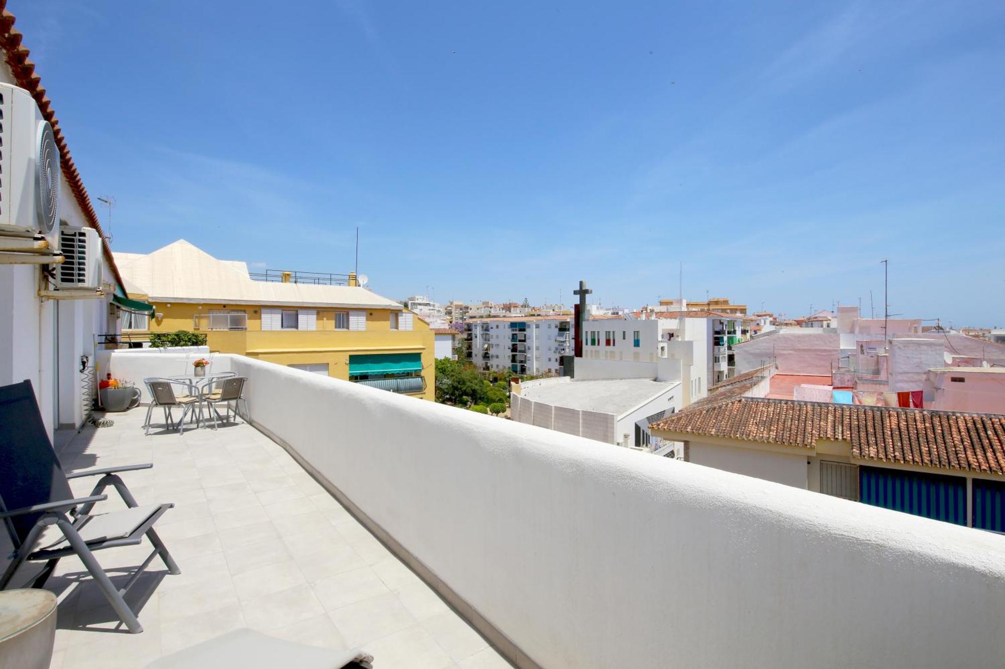 Apartment Centre Penthouse Algasol
