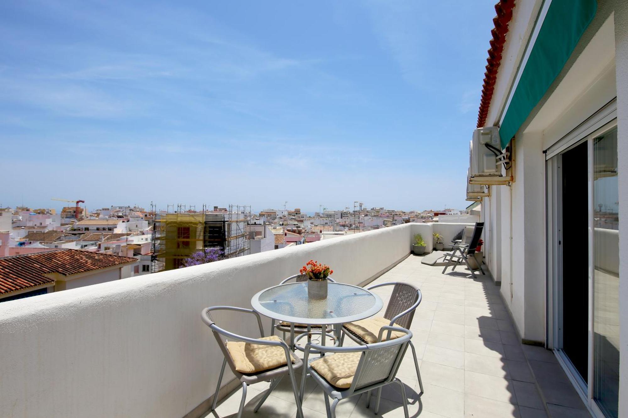 Apartment Centre Penthouse Algasol
