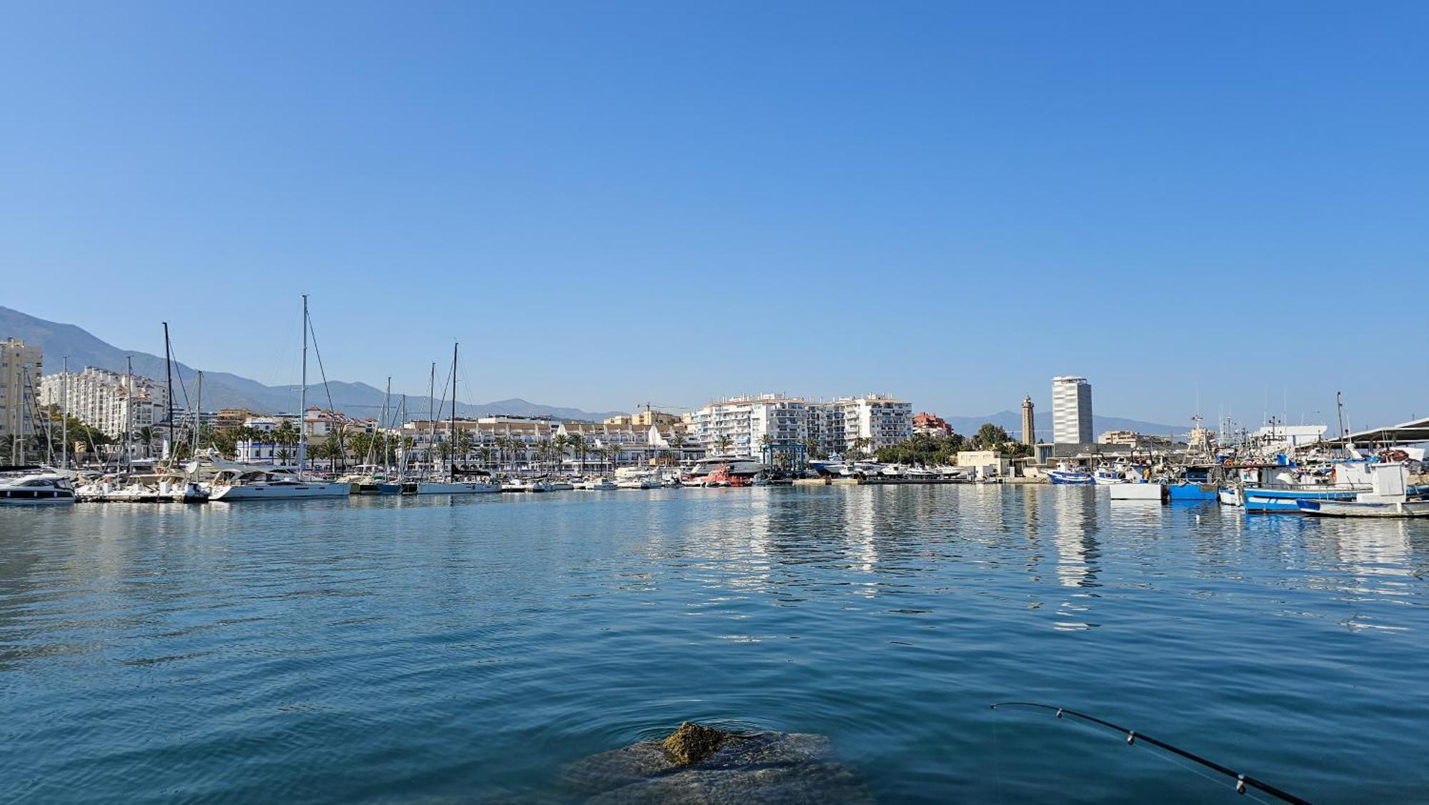 Appartement Junto A La Playa Del Cristo Cerca Del Puerto Estepona