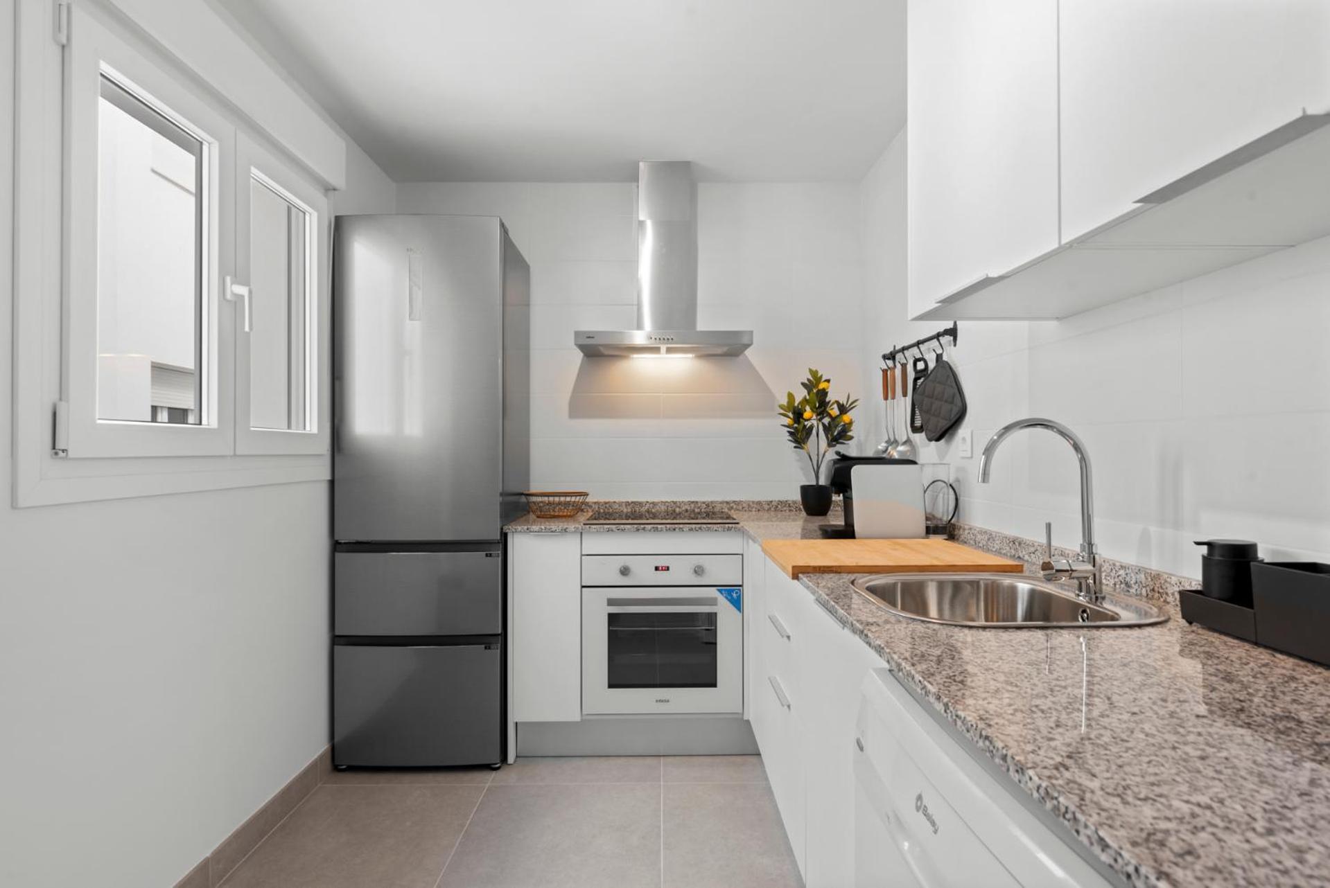Beautiful 2-bedroom Near Center And Apartment Estepona