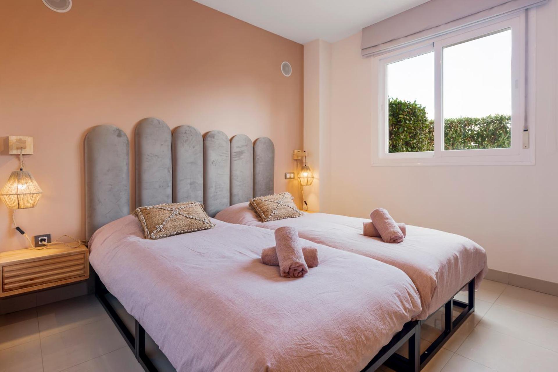 Casa Livia Met Aupingbedden * Estepona