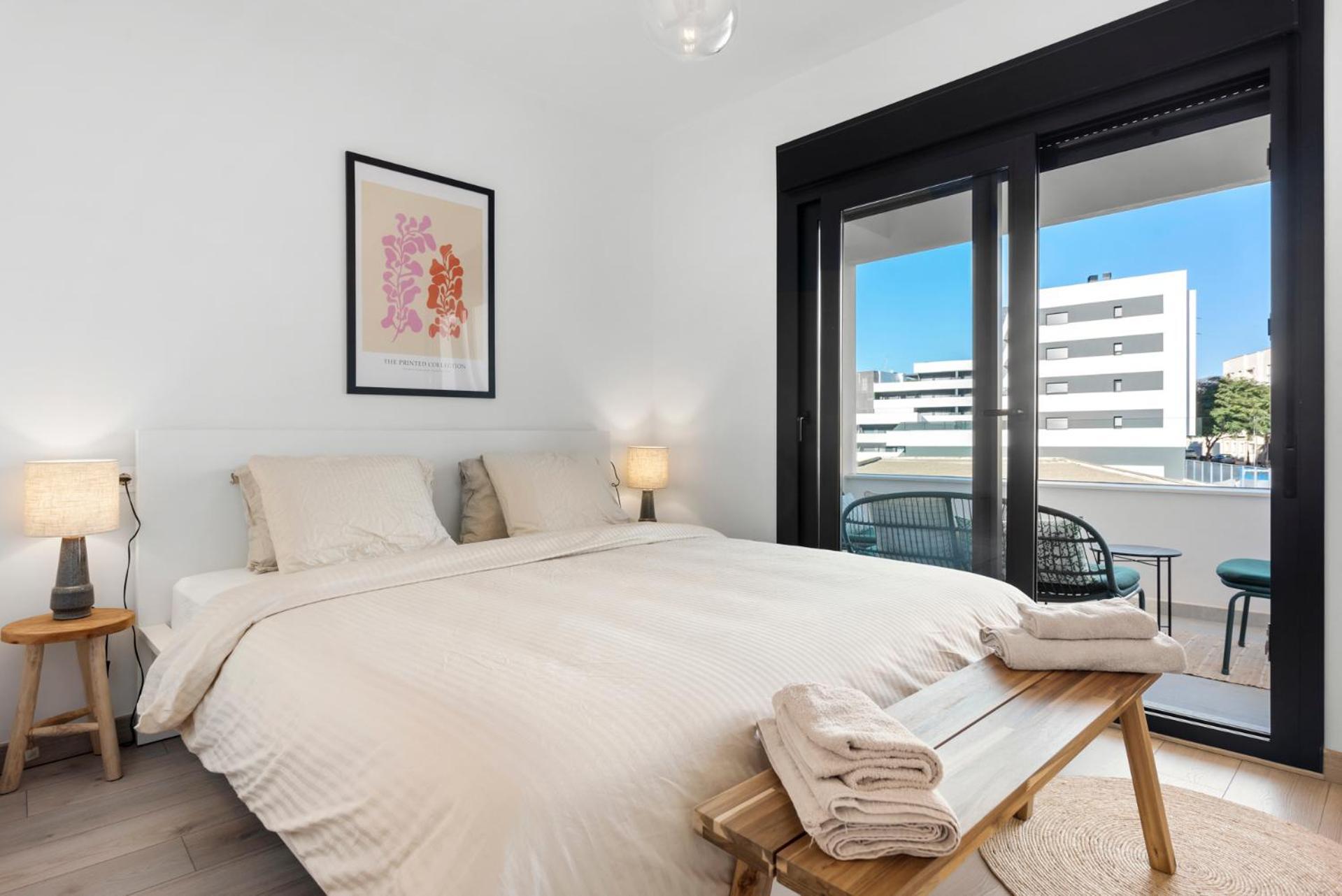 Apartamento Beautiful 2-bedroom Near Center And Estepona