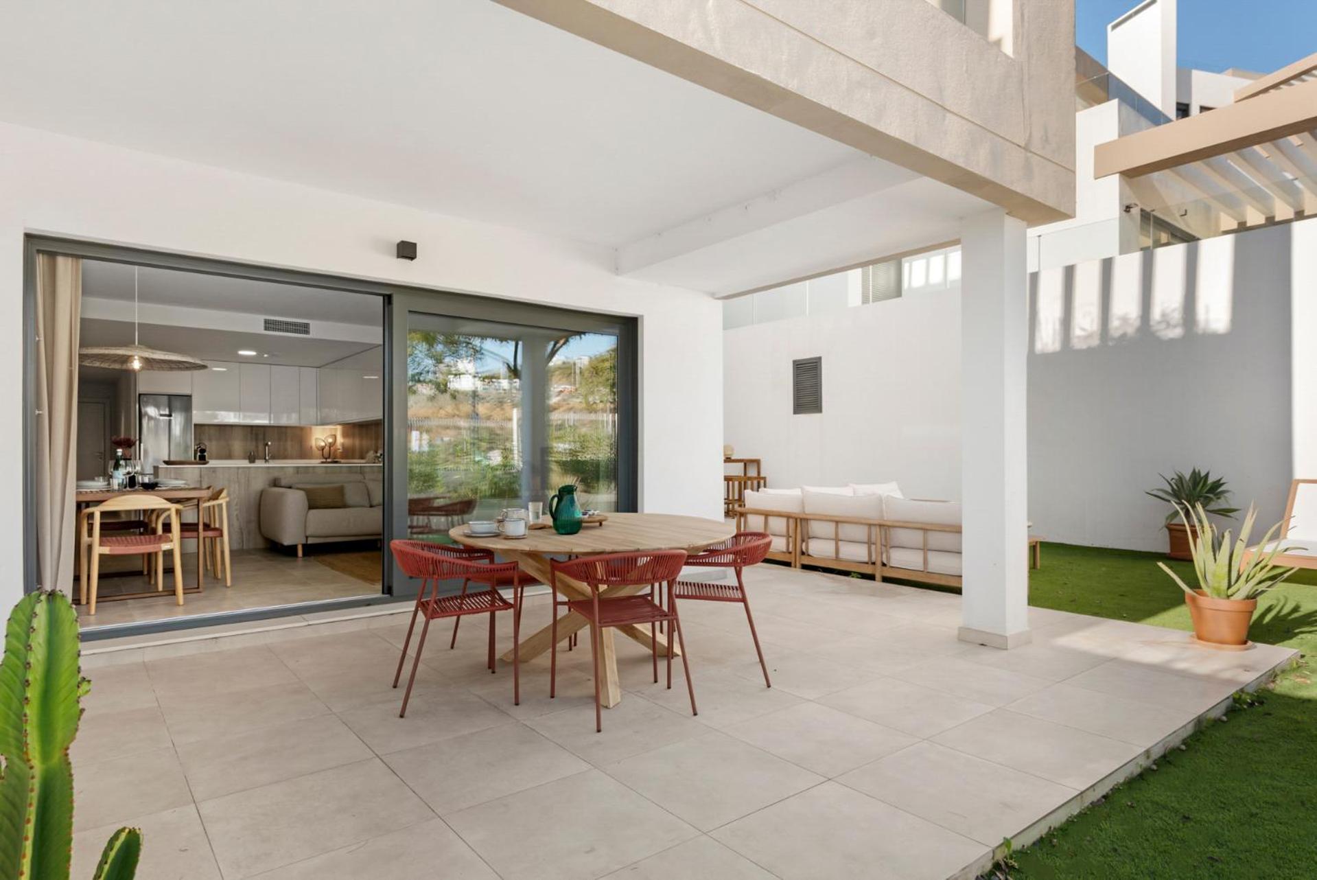 Casa Relajante - Ultimate Relaxation In Big Garden Apartment Estepona