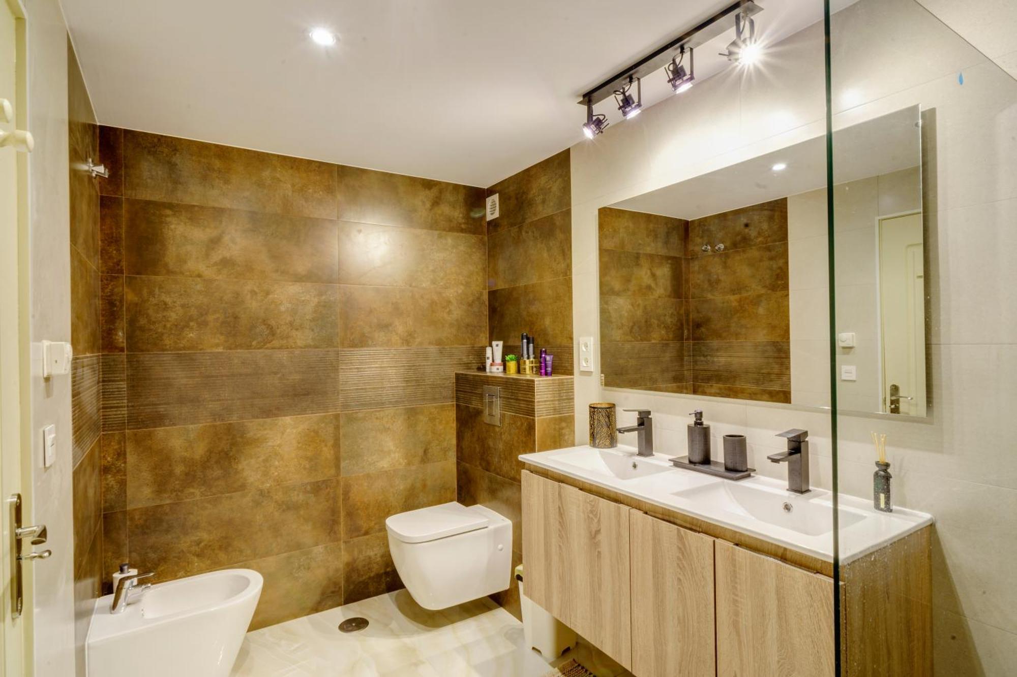 Heaven Garden Flat *