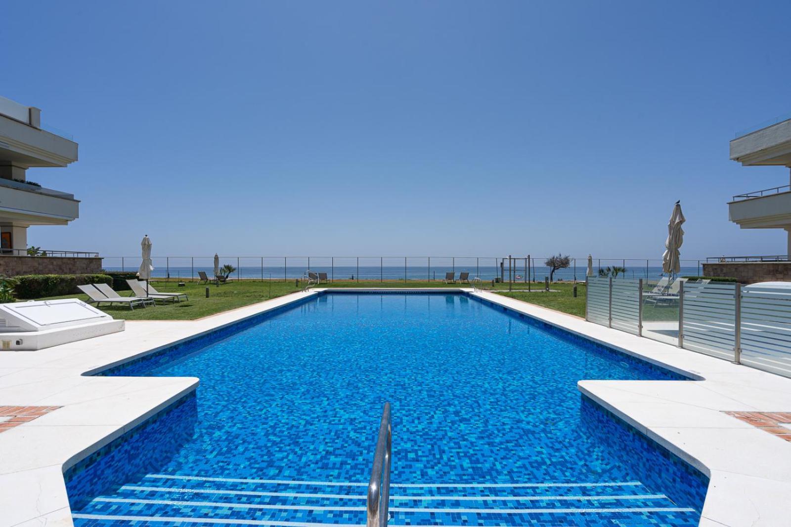 Front Line Luxury In Heaven Estepona
