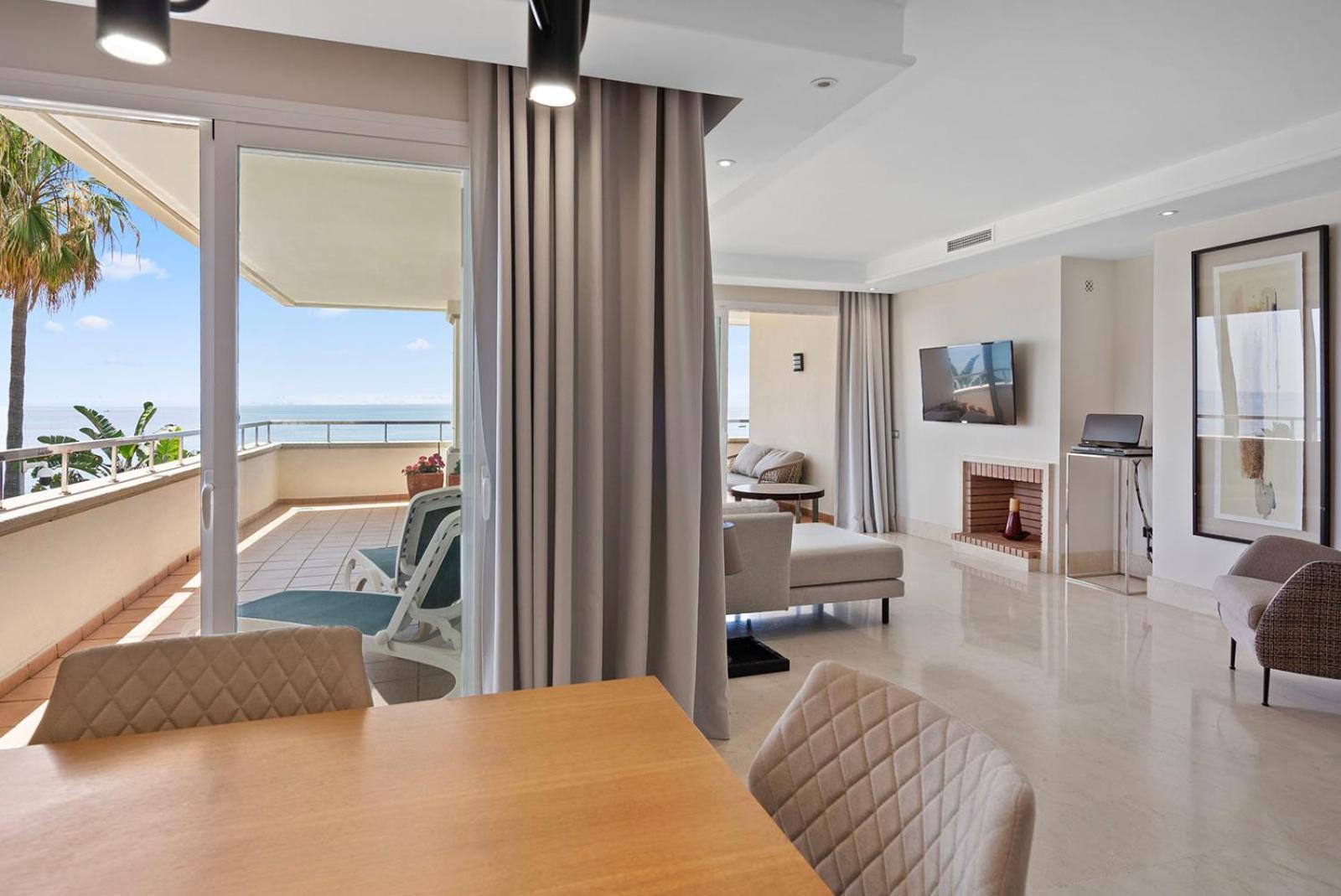 Front Line Luxury In Heaven * Estepona