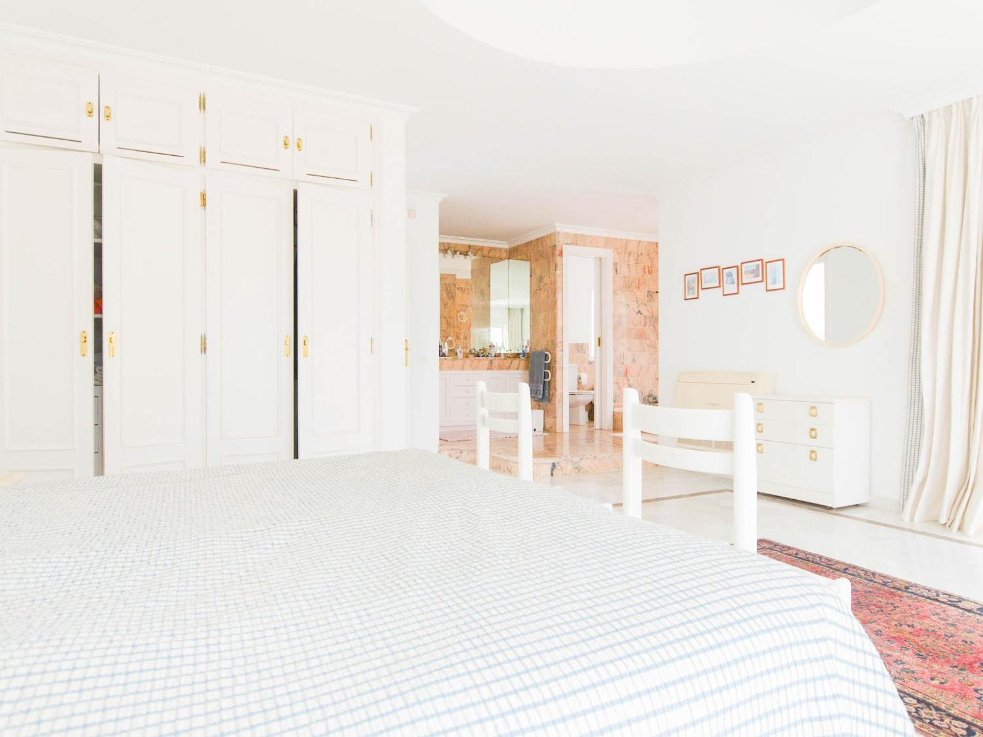 Sabine Villa Estepona