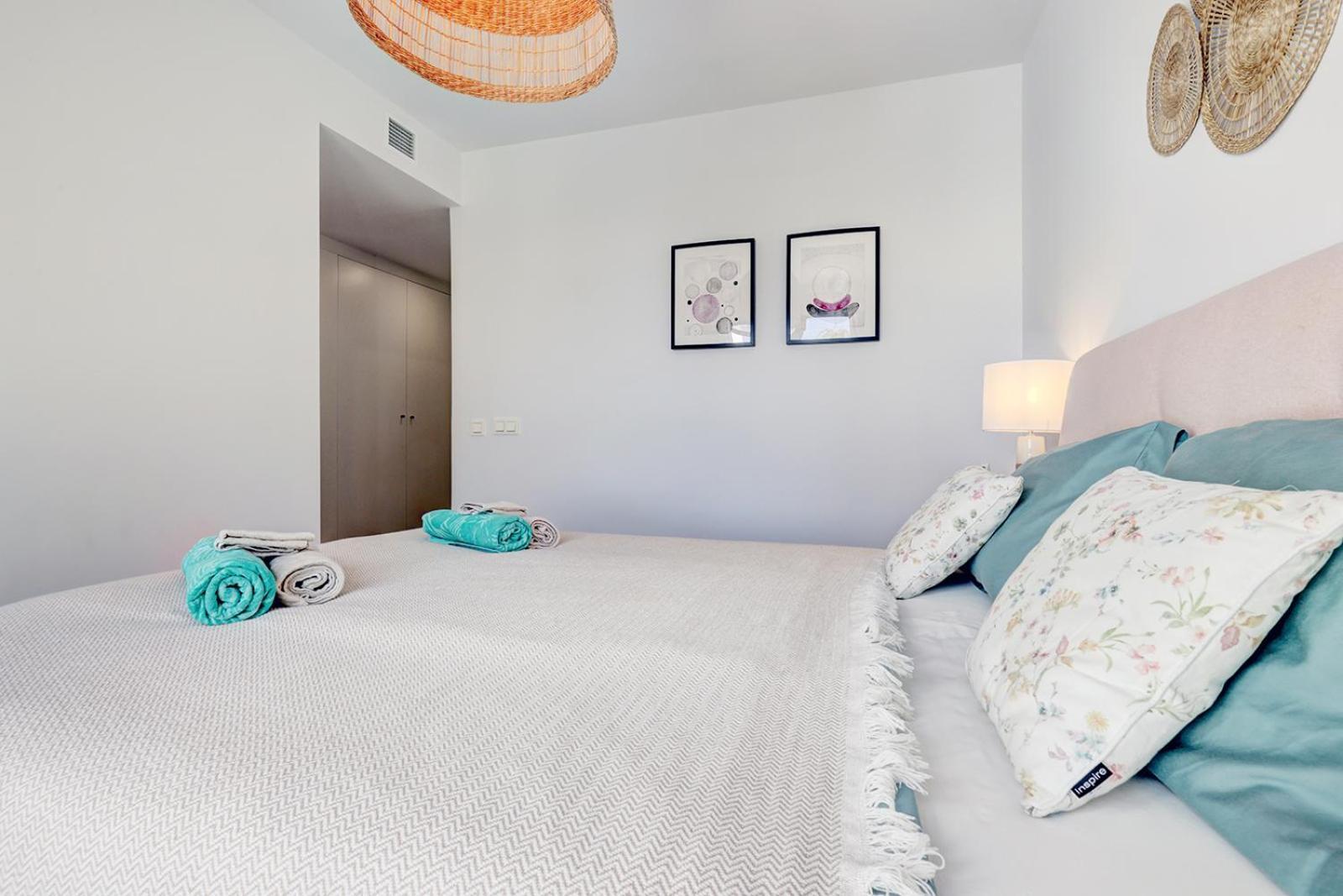 Place - Spacious Family Apartment Estepona