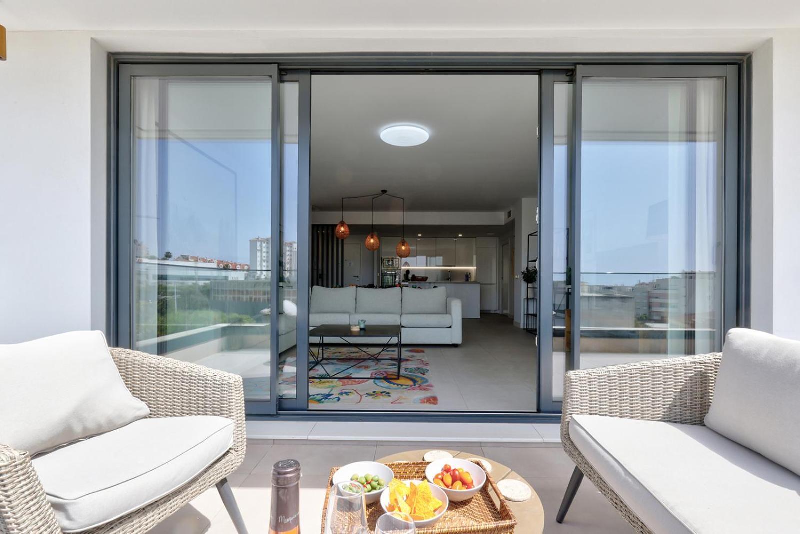 Place - Spacious Family *