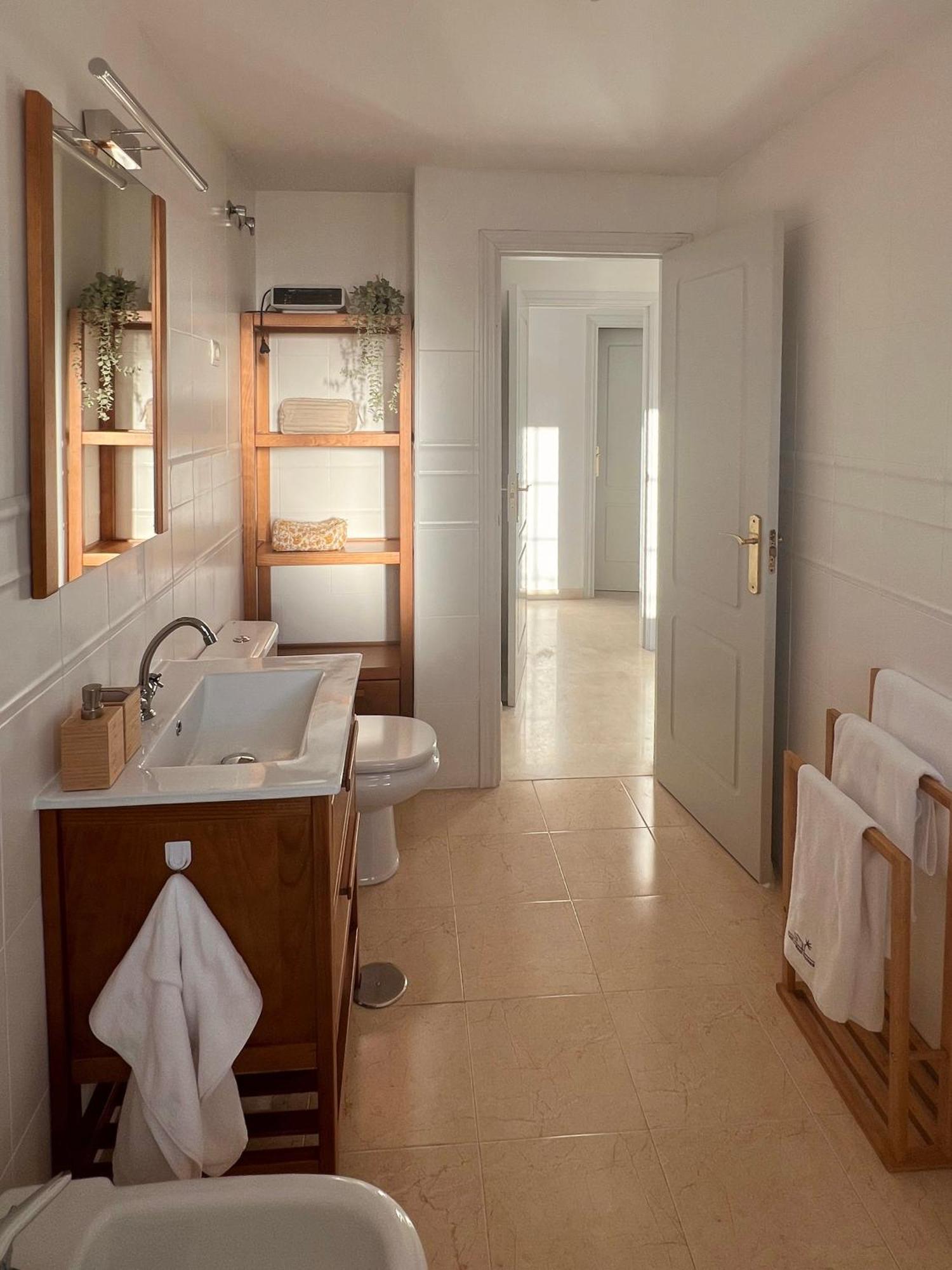 Luna Blanca Golf By Eaw Homes Estepona