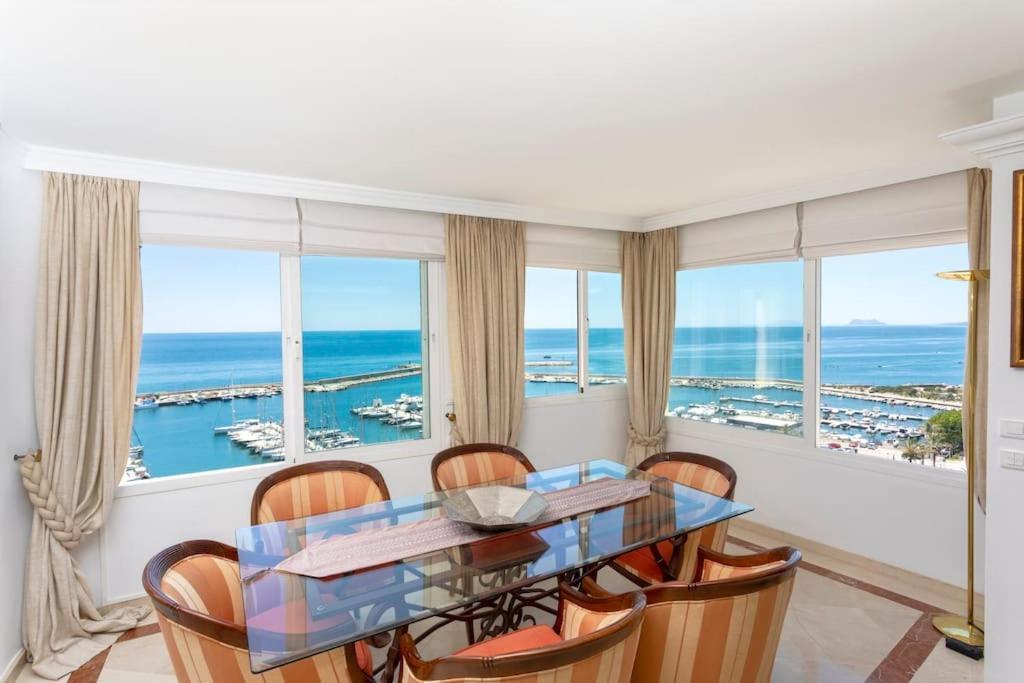 Luxury Seafront Penthouse With Parking