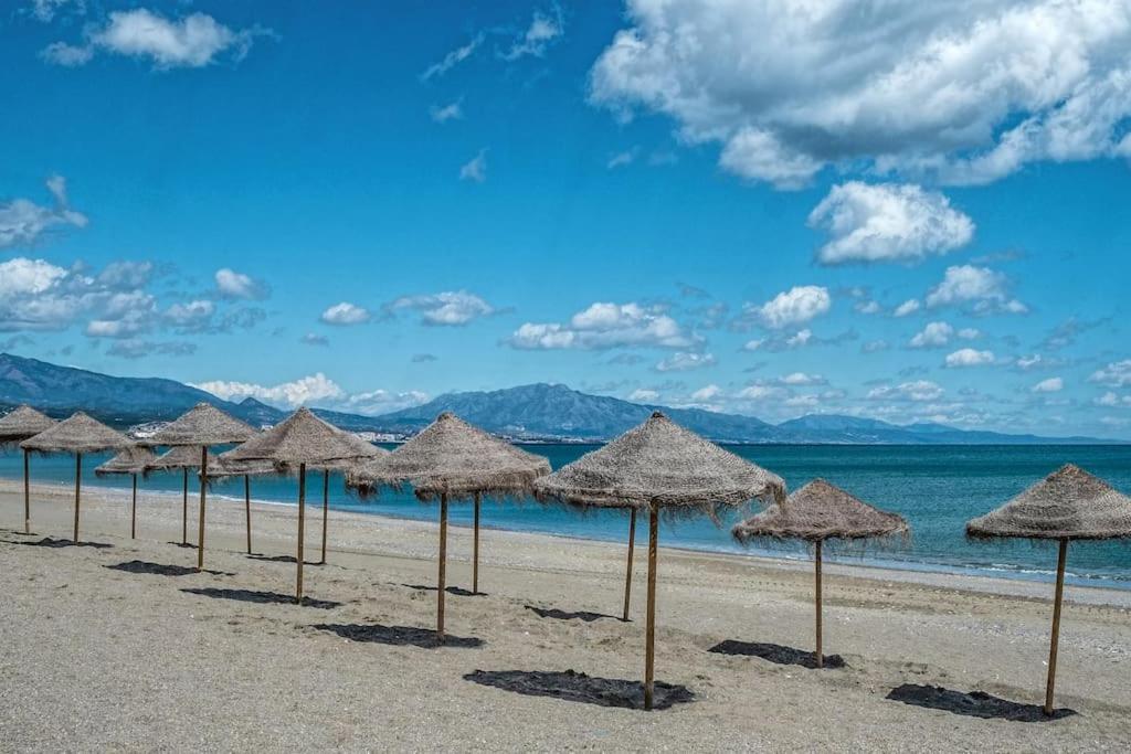 Apartment Luxury Seafront Penthouse With Parking Estepona