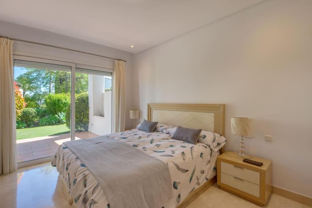 Apartment Alcazaba Three Bedroom Estepona