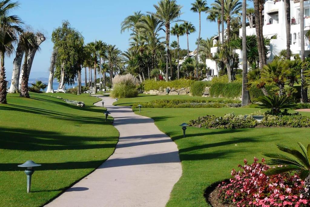 Alcazaba Three Bedroom Apartment Estepona