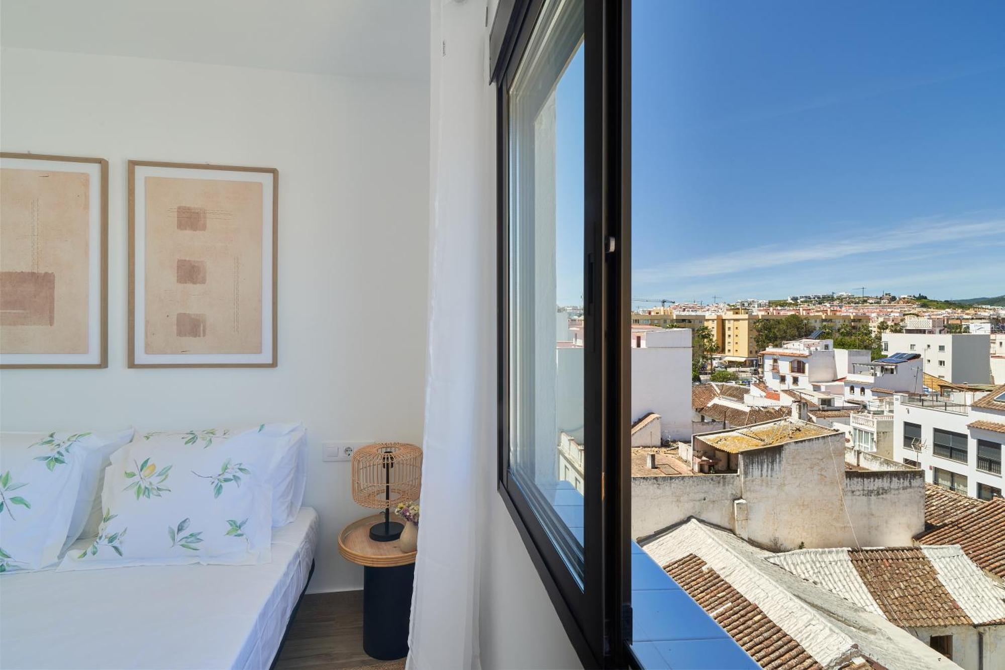 Apartment Luminoso En Primera Linea De Playa En Estepona