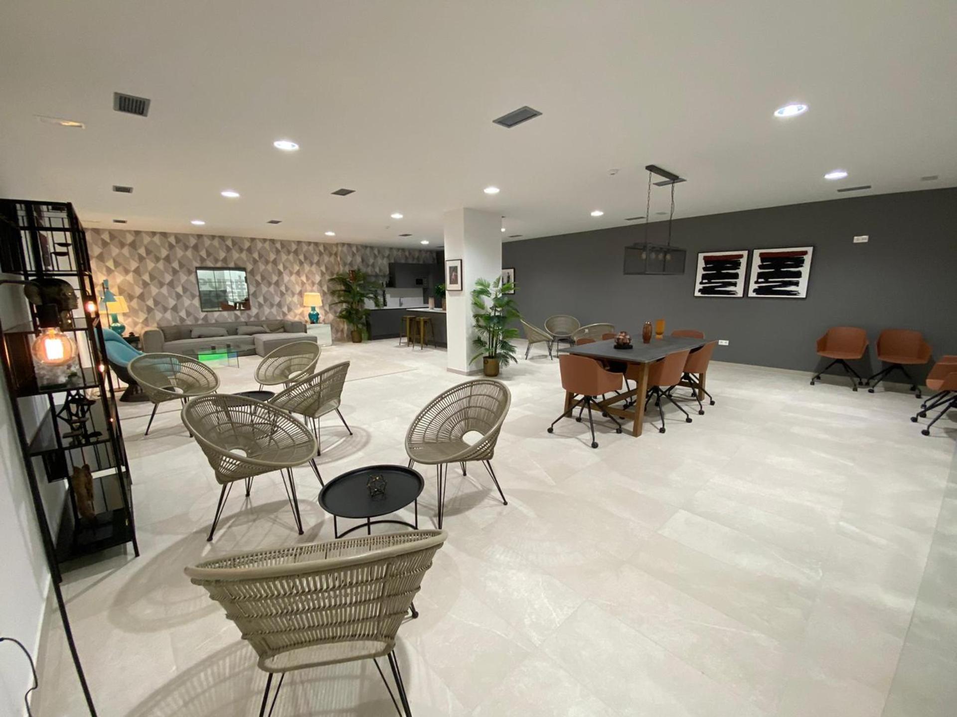 Vakantiehuis Logement Moderne Avec Jacuzzi, Piscine Chauffee Et Salle De Sport Estepona