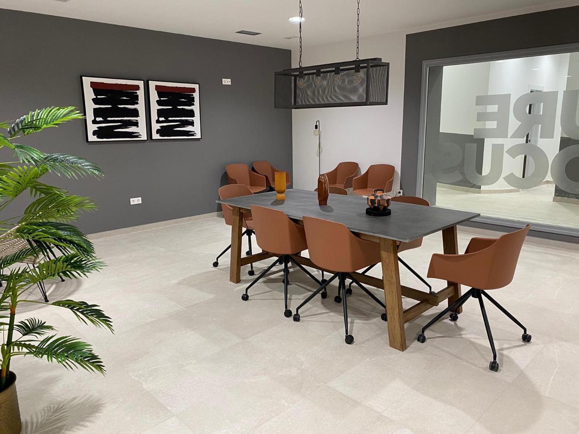 Logement Moderne Avec Jacuzzi, Piscine Chauffee Et Salle De Sport