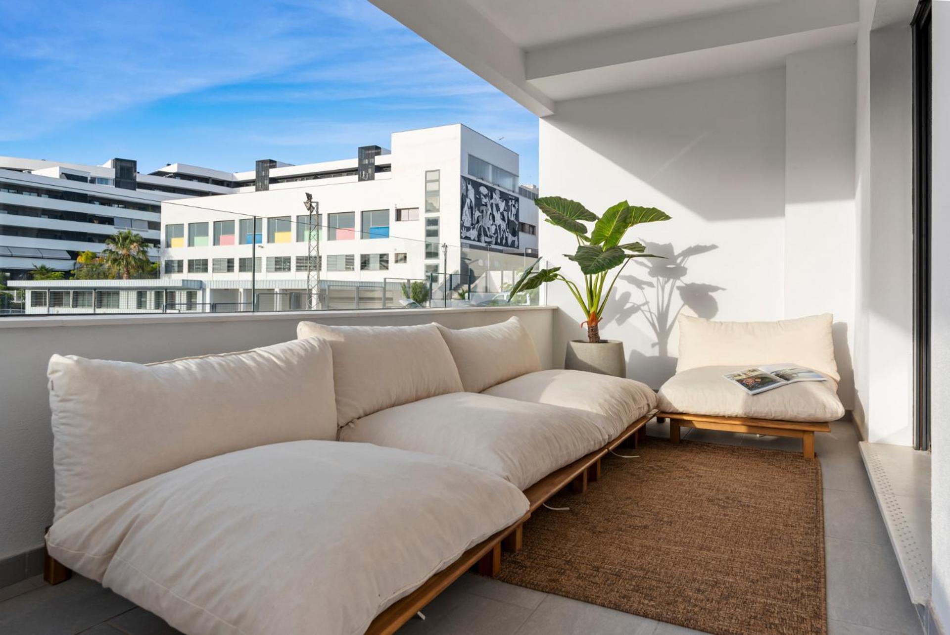 Modern 3-bedroom Family Centre Estepona