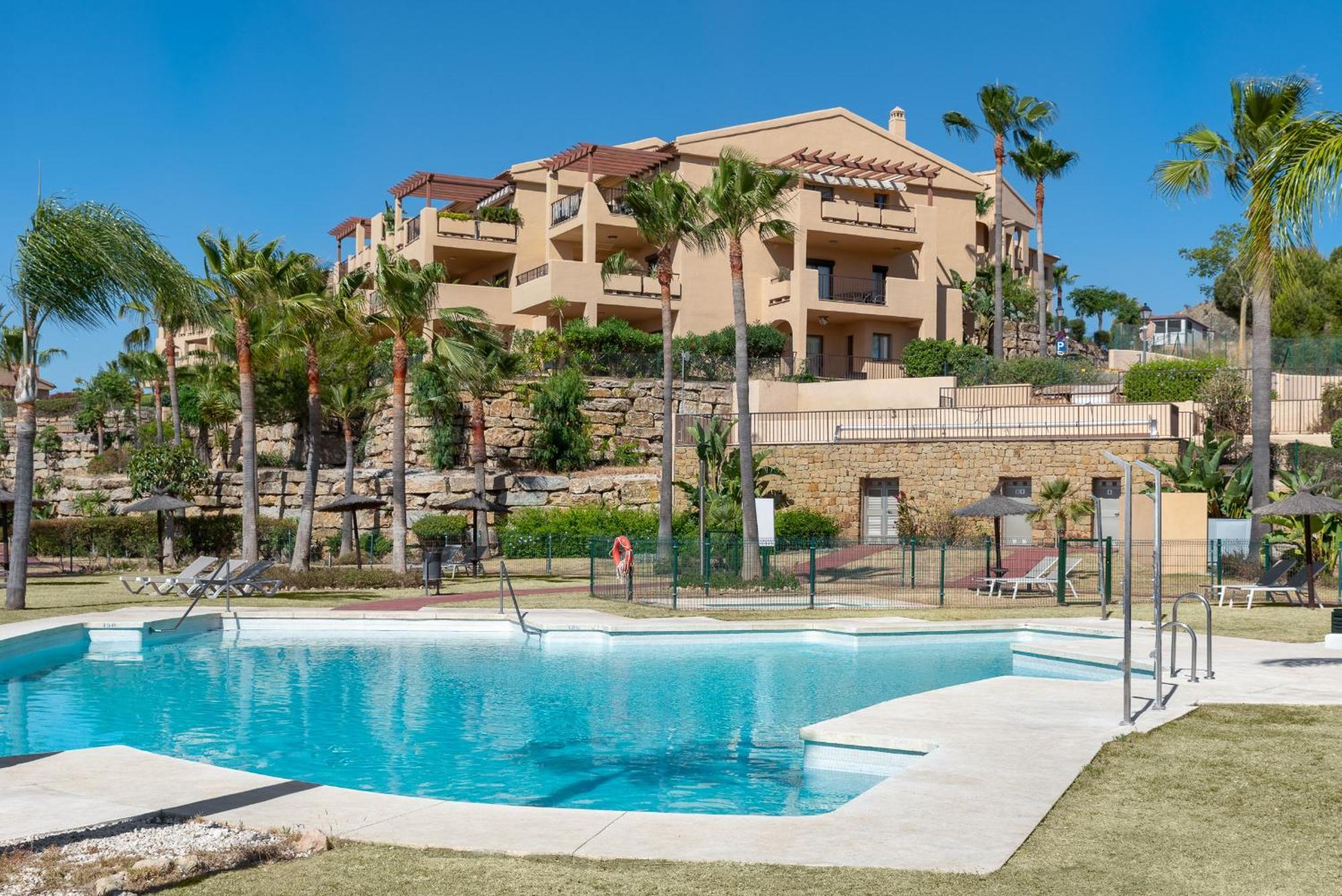 Apartment Family With Sea Views In Hacienda De Cifuentes